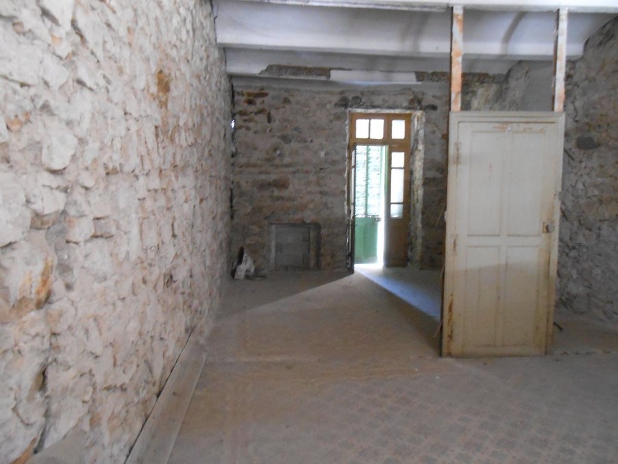 Vente maison 39 000 €  Besseges