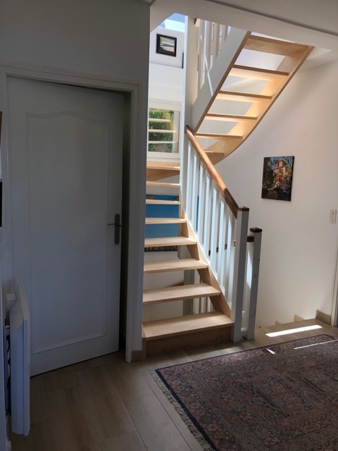 Maison sur Conjux ; 690 000 €  ; Vente Réf. ADL73-22