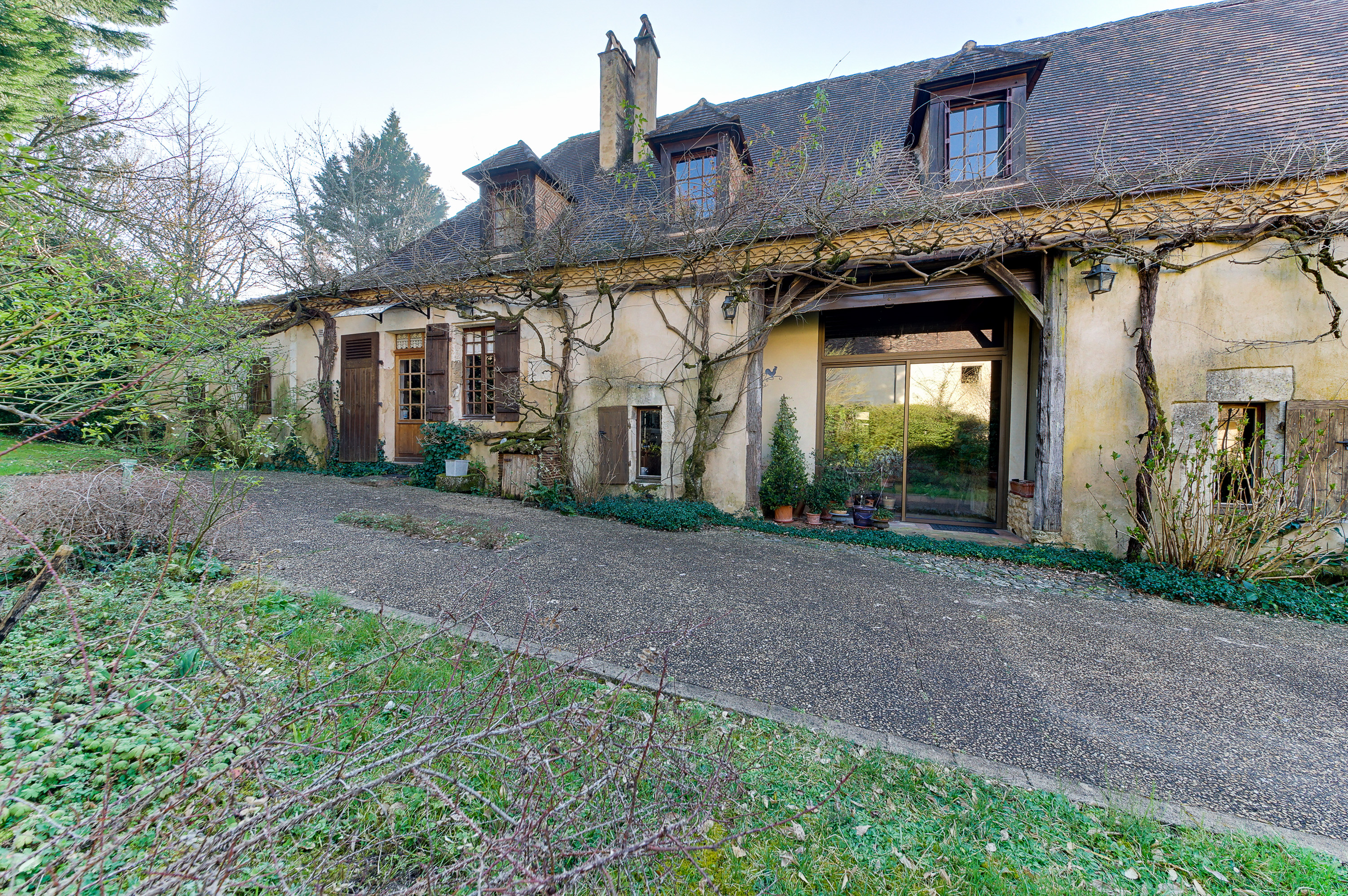 Property for sale in France, Properties in Aquitaine, Stone houses