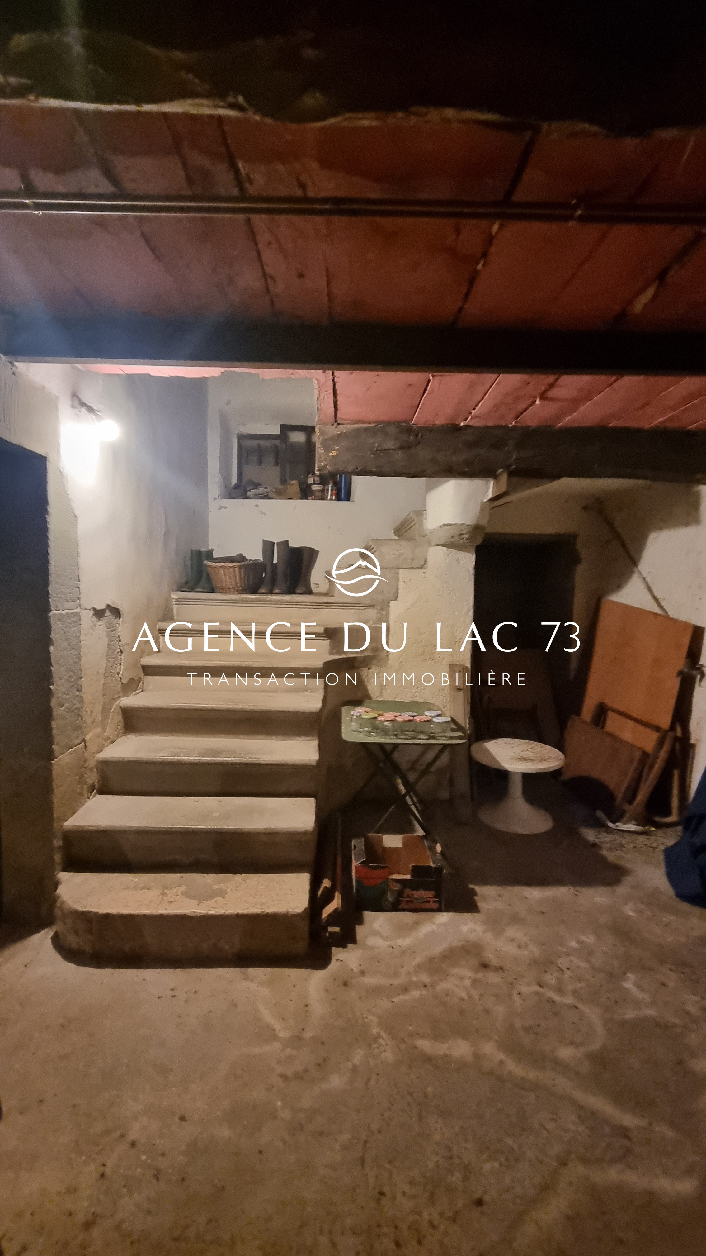 Maison sur Chindrieux ; 1 100 000 €  ; Achat Réf. ADL73-47