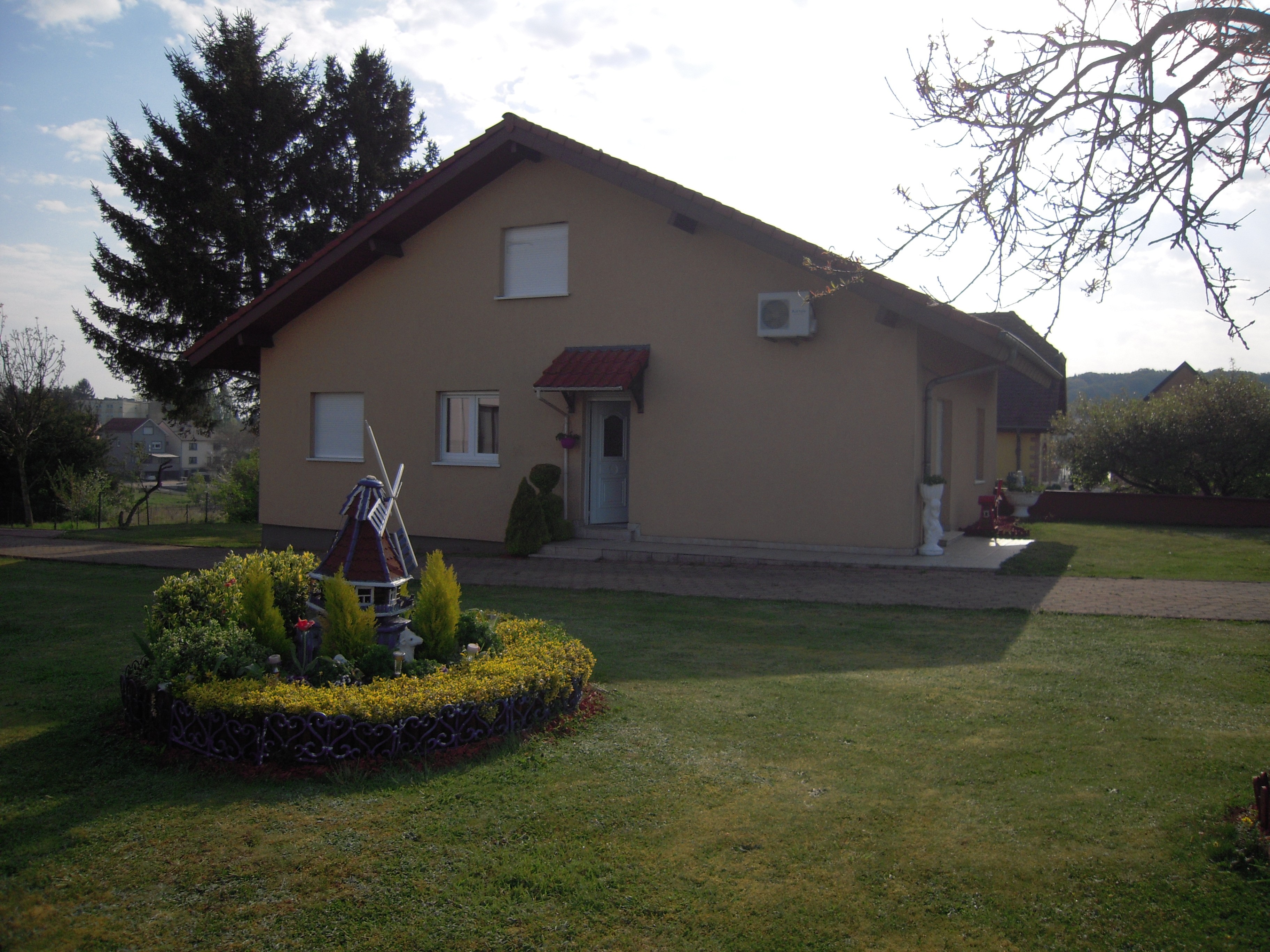 A louer maison 750 €  Carling