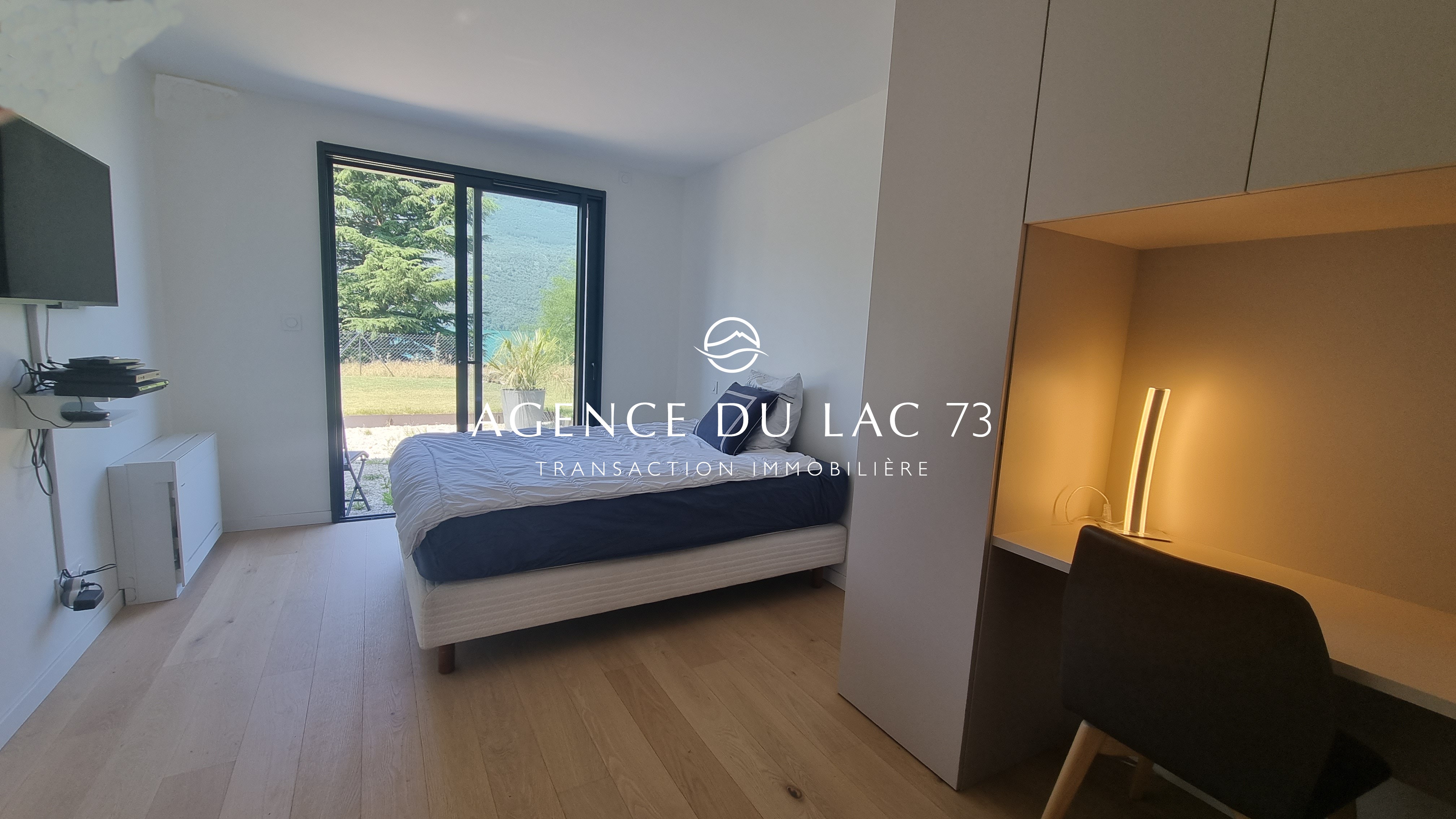 Maison sur Brison St Innocent ; 1 450 000 €  ; Achat Réf. ADL73-44