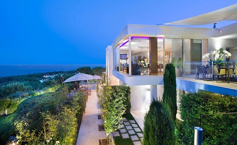 Location maison Saint-Jean-Cap-Ferrat 06230; 50 000 € 