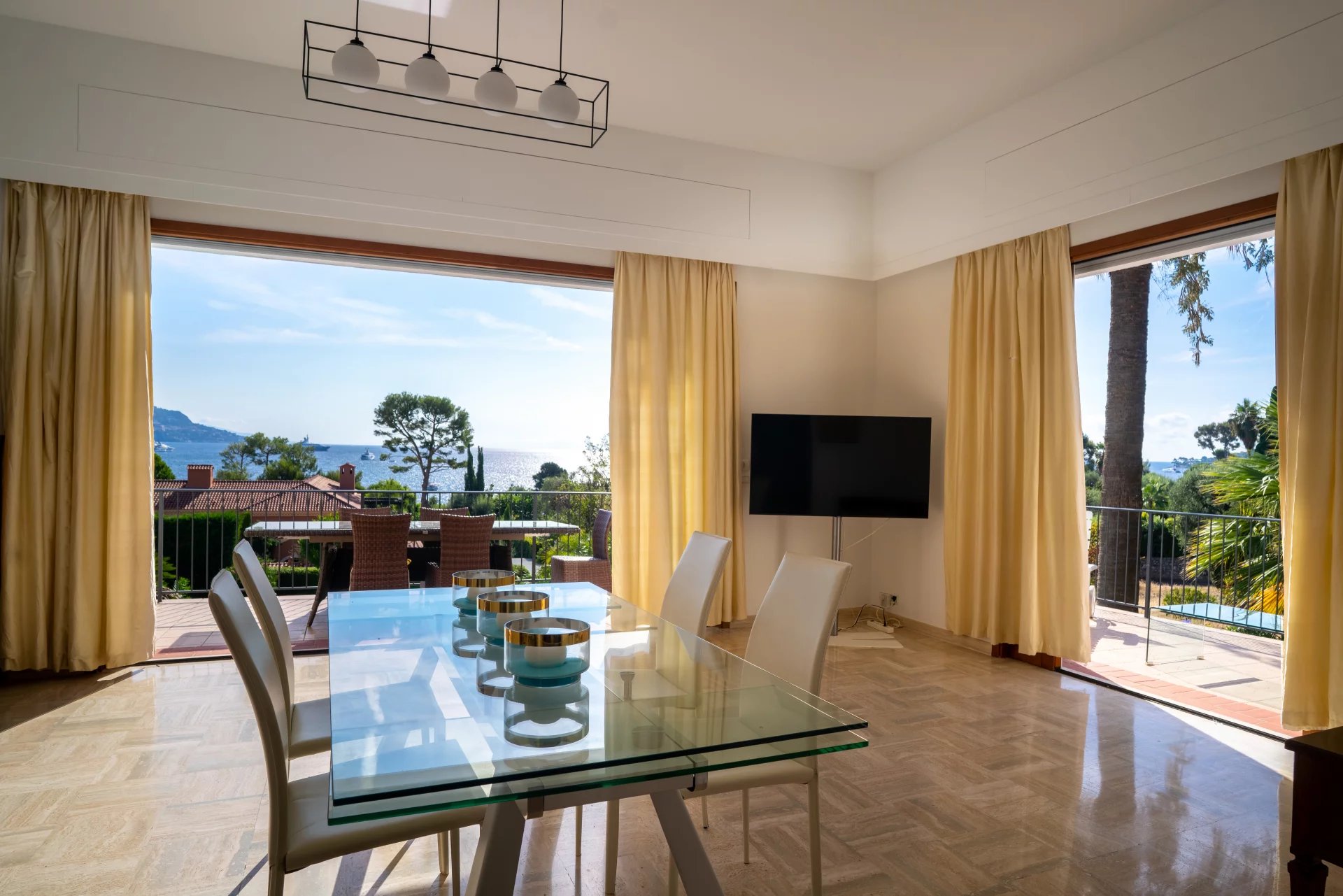 Maison 50 000 €  Réf. 1098 Saint-Jean-Cap-Ferrat