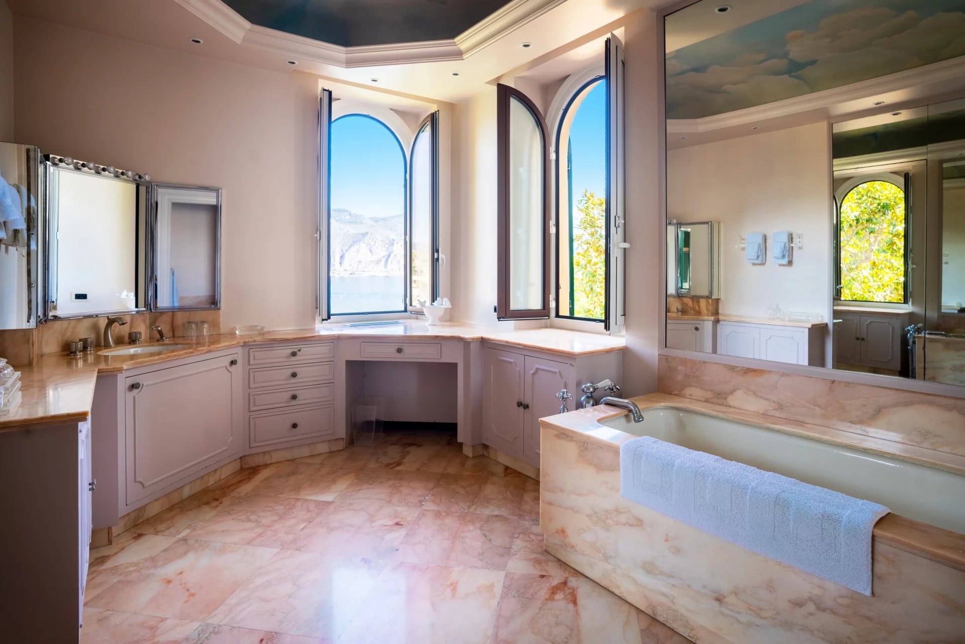 Maison 146 000 €  sur Saint-Jean-Cap-Ferrat (06230) - Réf. 1096