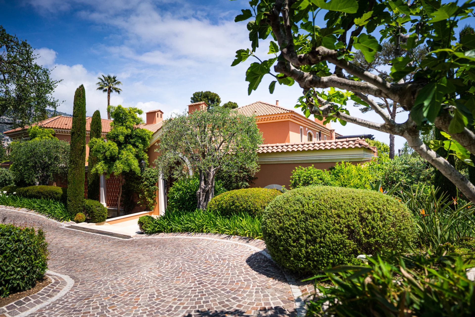 A louer maison Saint-Jean-Cap-Ferrat 06230; 231 000 € 