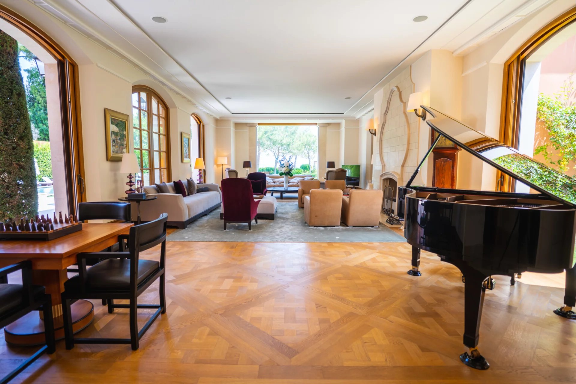 Maison sur Saint-Jean-Cap-Ferrat ; 231 000 €  ; A louer Réf. 1060