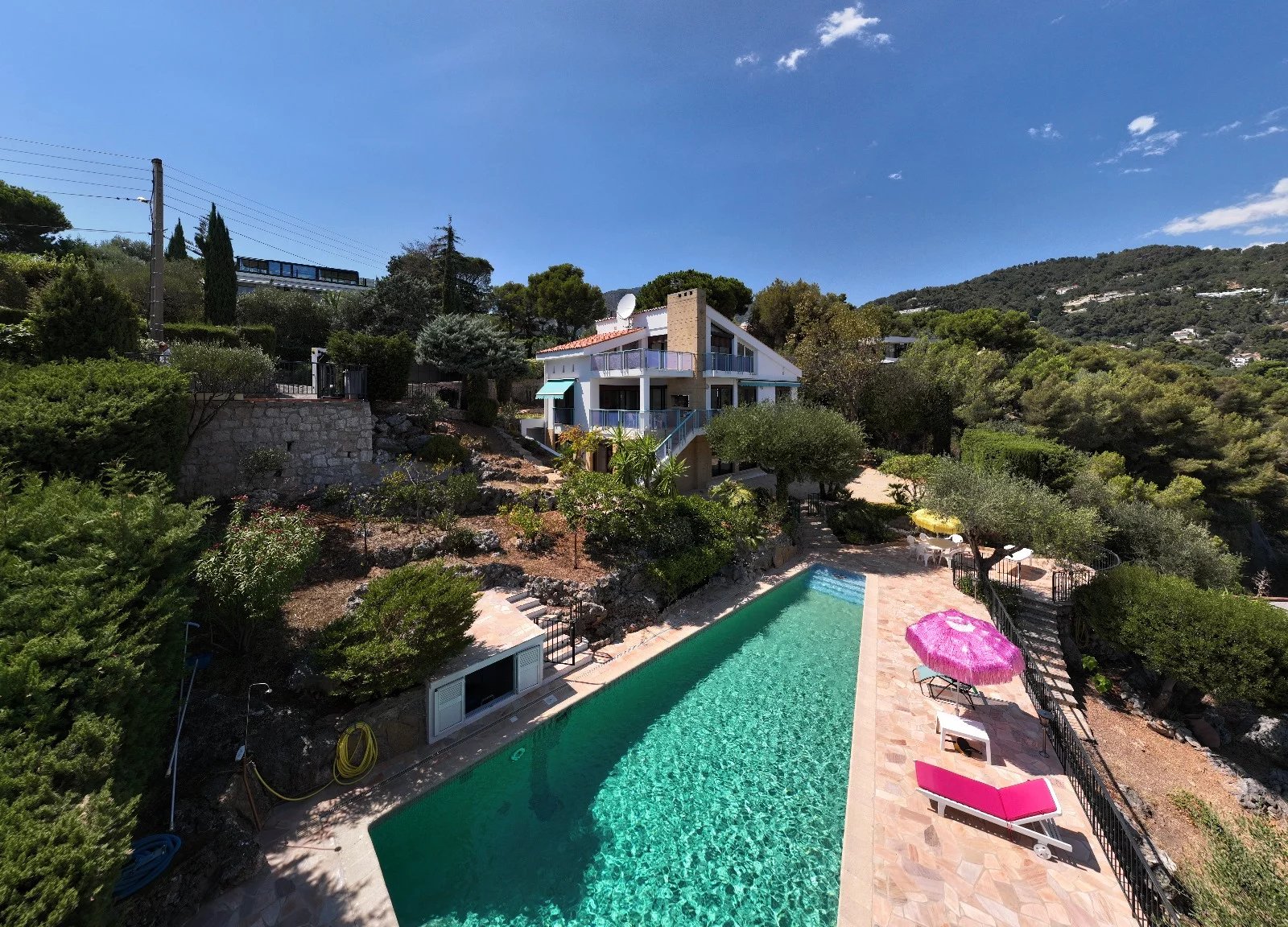 A vendre maison Roquebrune-Cap-Martin 06190; 3 950 000 € 