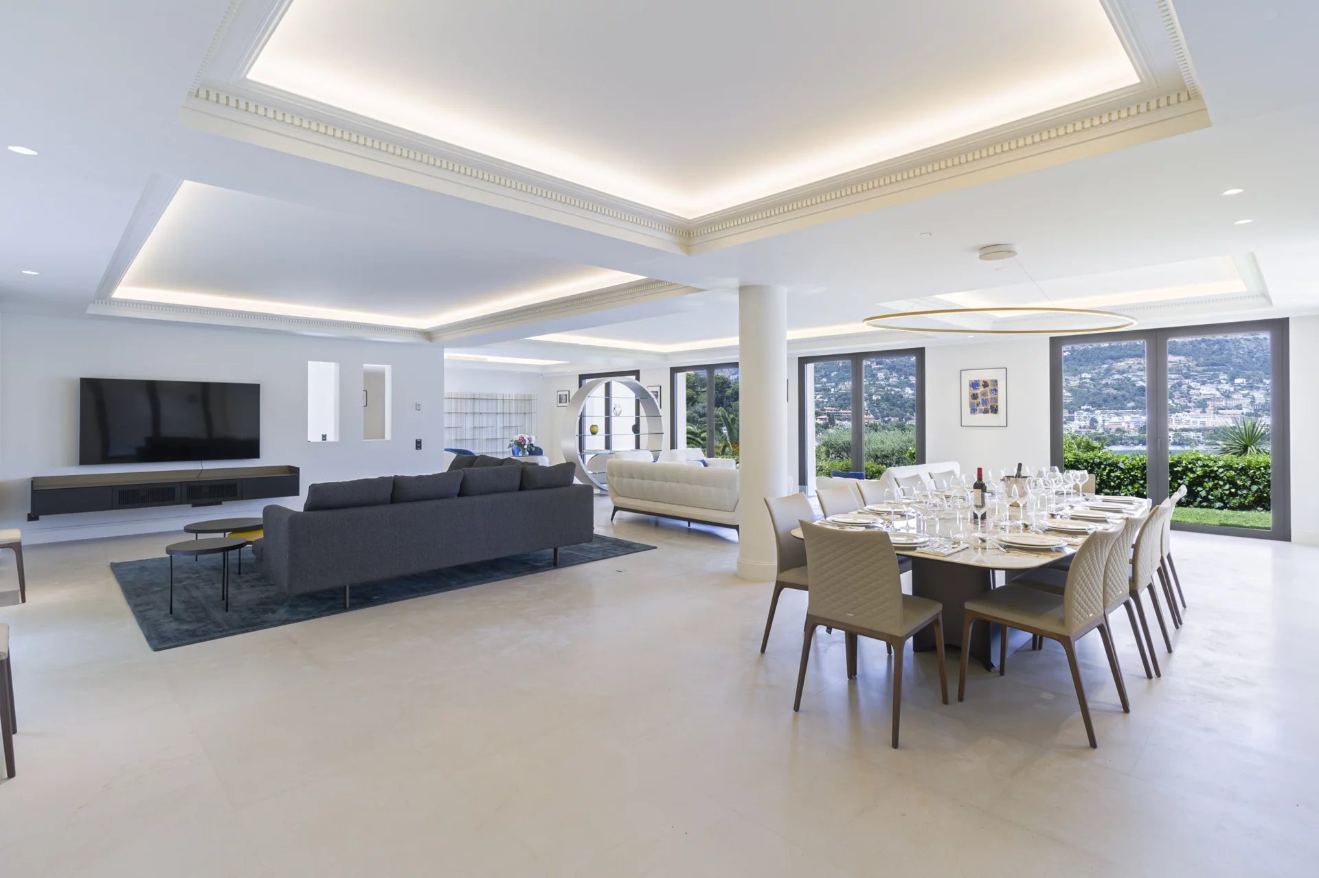 Maison sur Saint-Jean-Cap-Ferrat ; 123 000 €  ; Location Réf. 83602932