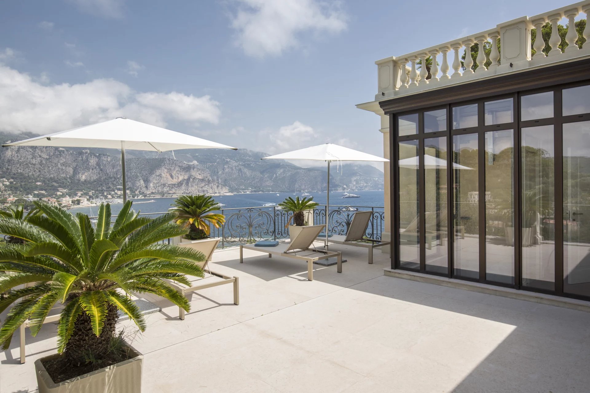 Maison sur Saint-Jean-Cap-Ferrat ; 123 000 €  ; Location Réf. 83602932