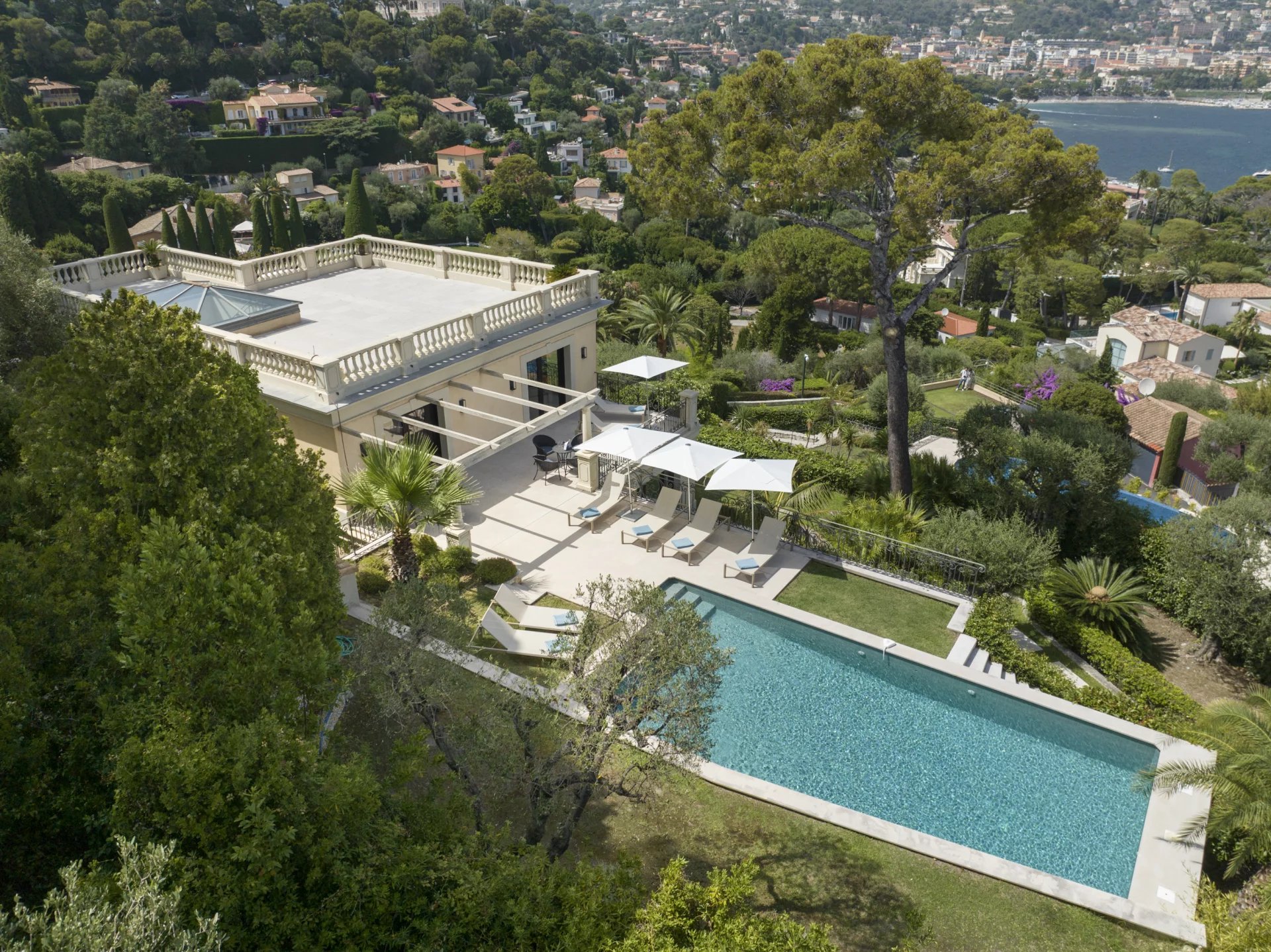 Location maison Saint-Jean-Cap-Ferrat 06230; 123 000 € 