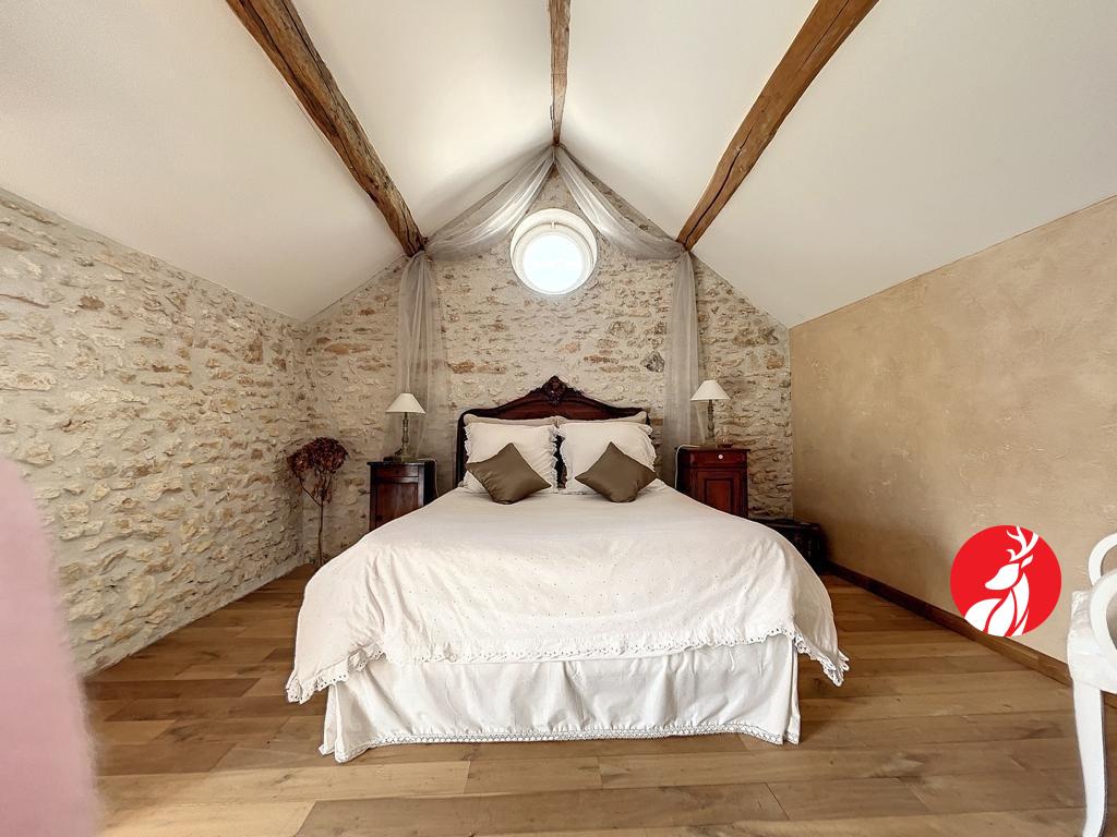 Achat maison Le Vaudoue Réf. 8555-5867