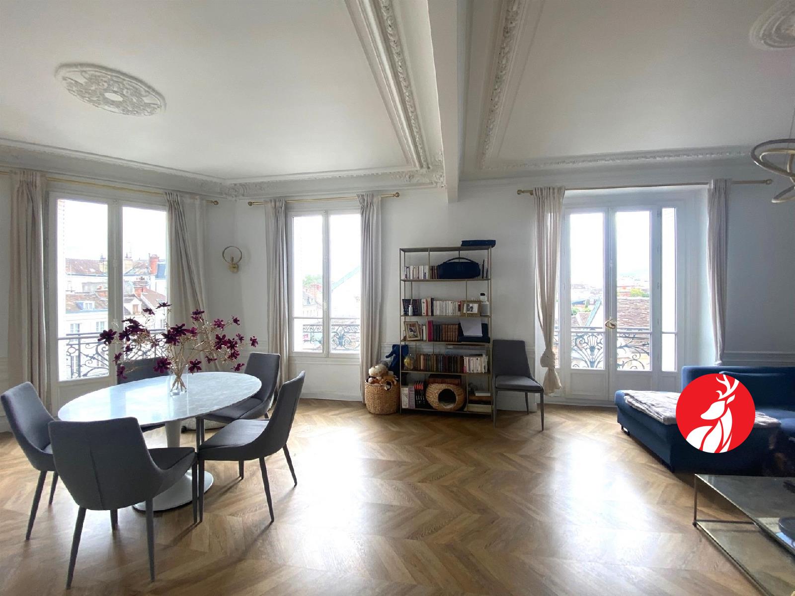 Appartement sur Fontainebleau ; 660 000 € ; Vente Réf. 8588-6196