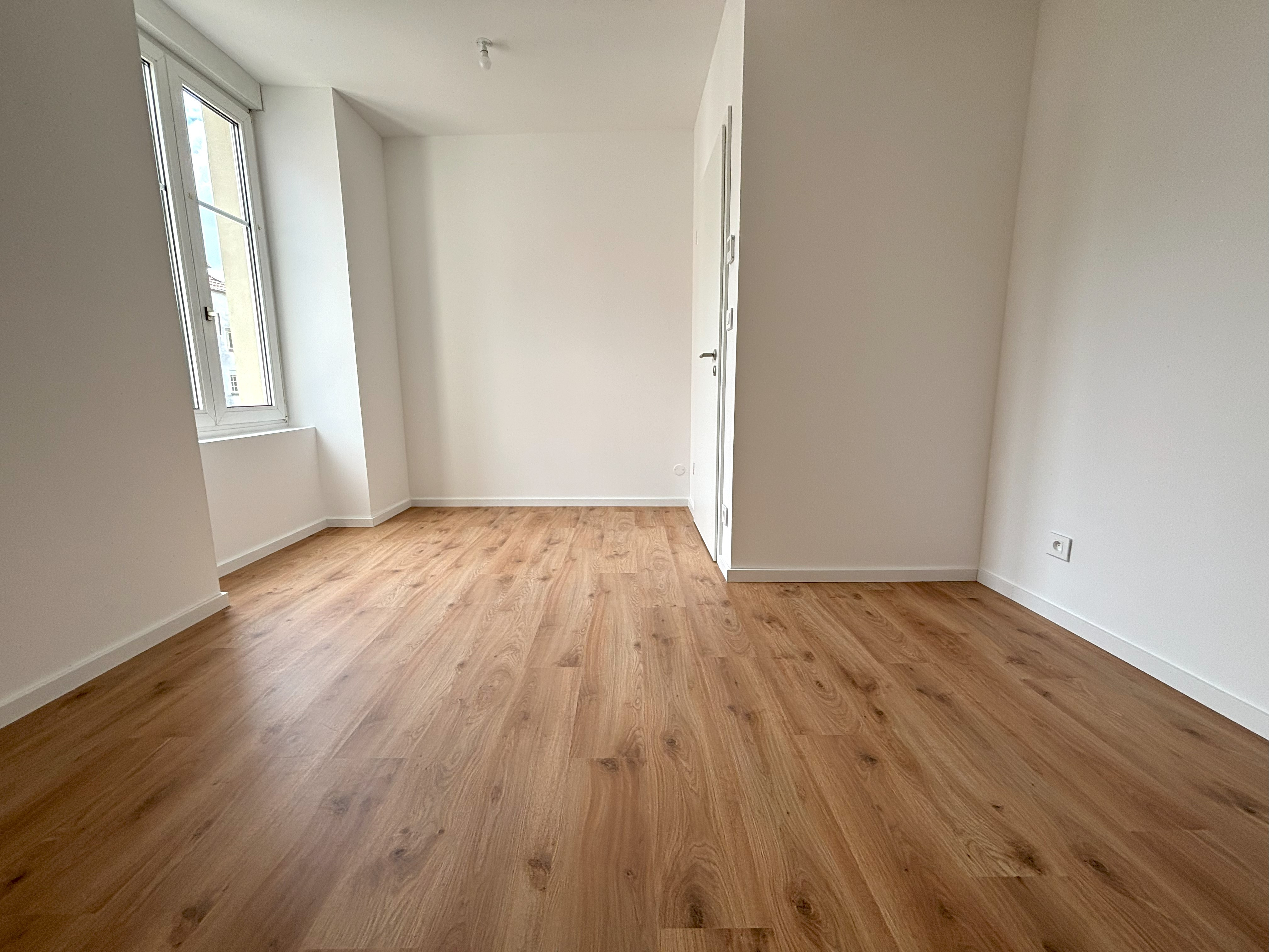 Appartement 1 180 &euro;  sur Altkirch (68130) - Réf. 2206