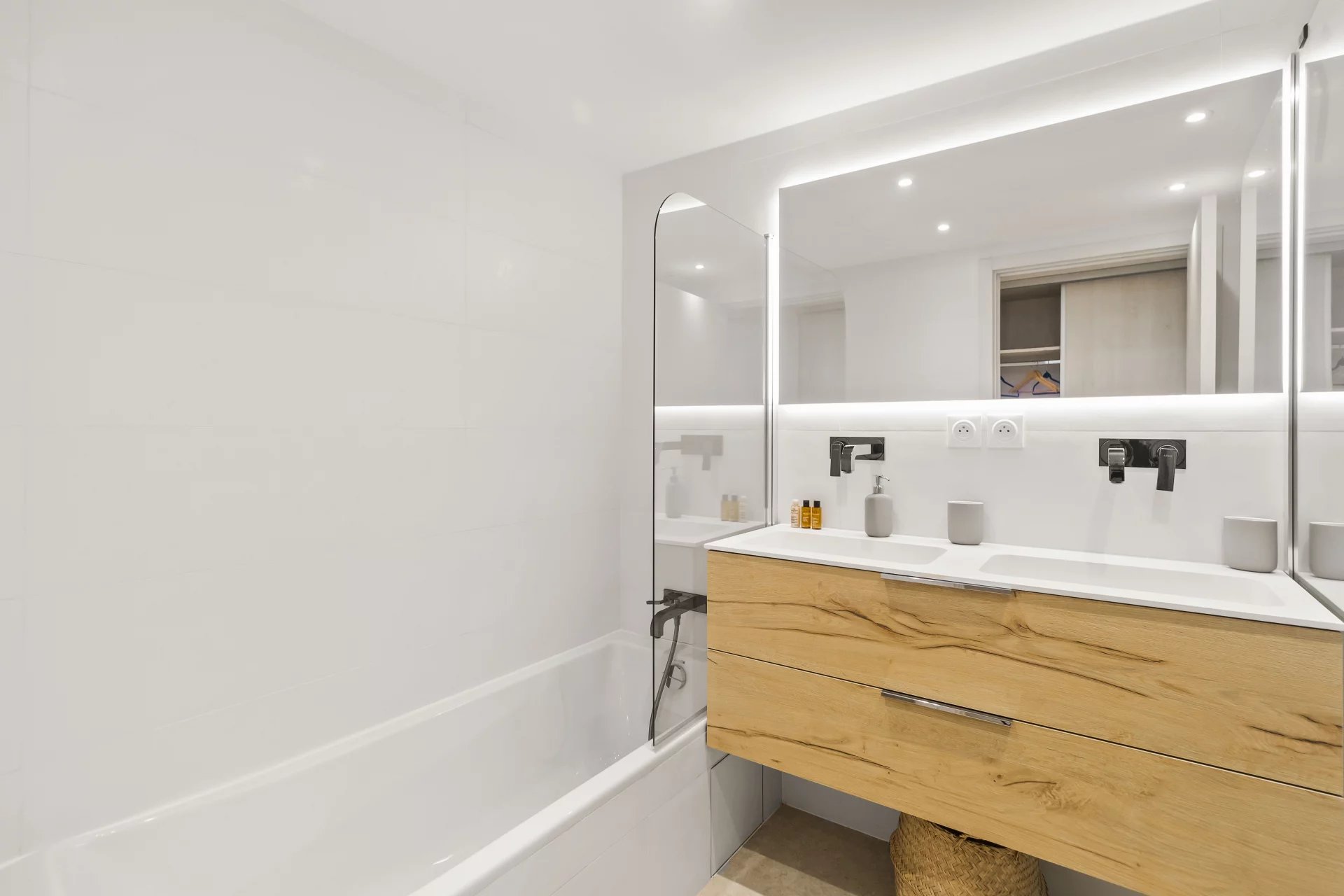 Maison sur Beausoleil ; 4 500 000 €  ; Vente Réf. 1076