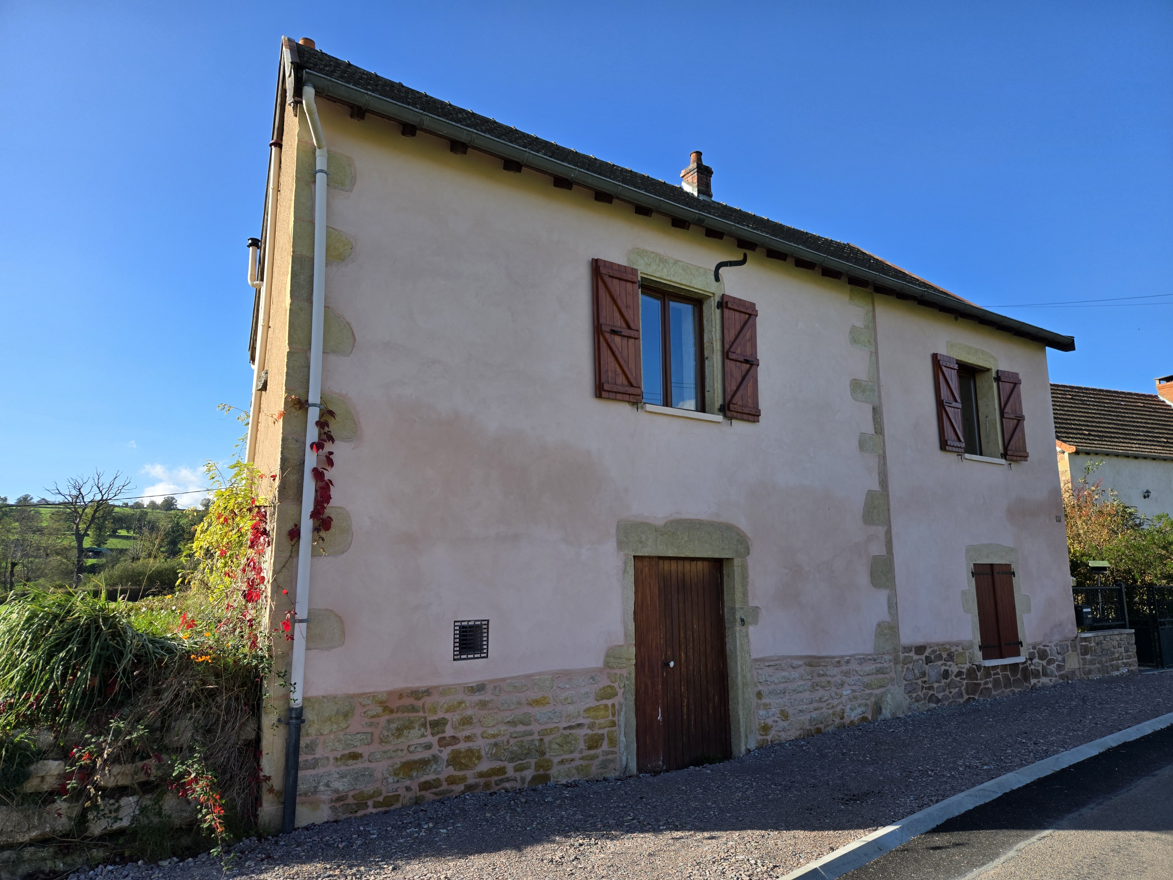 vente maison 71800 LA CHAPELLE SOUS DUN