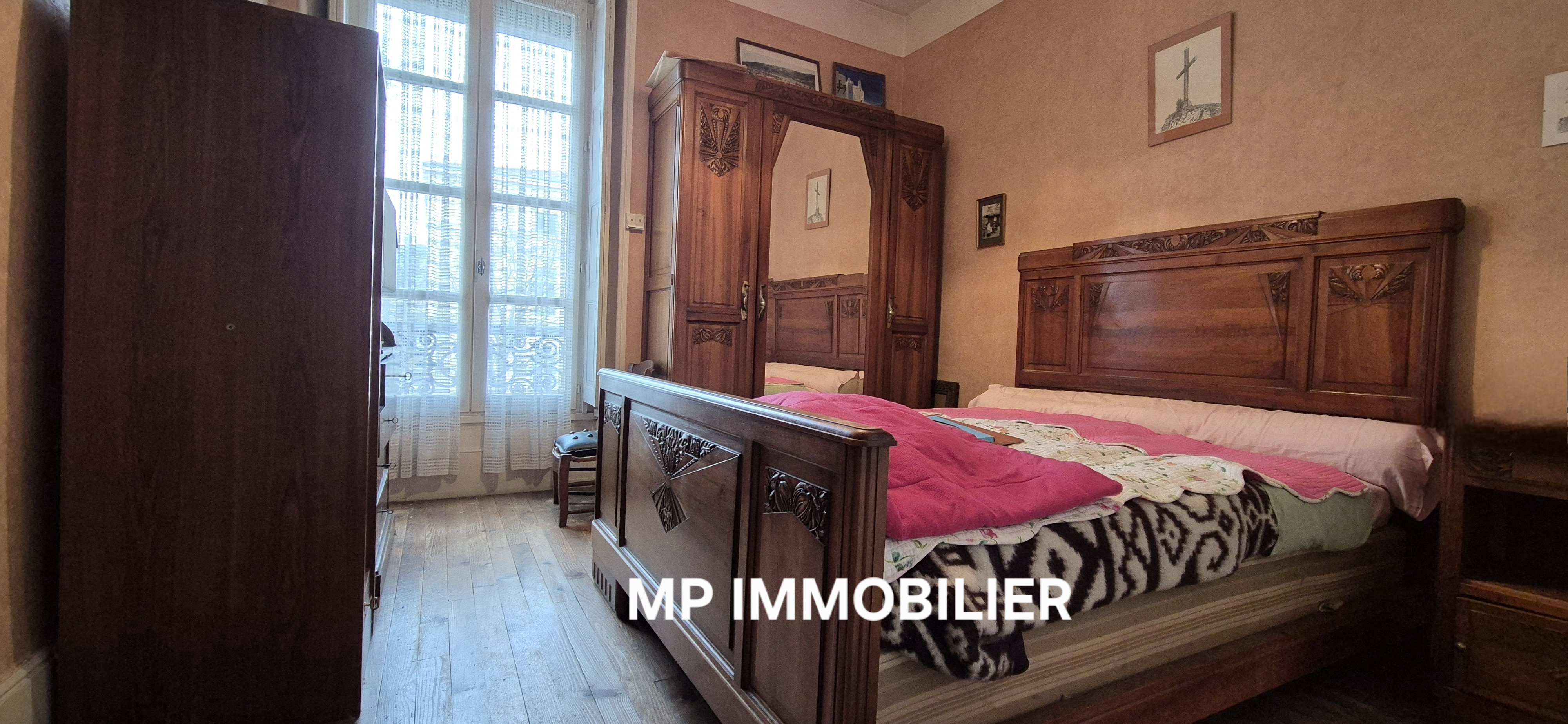 A vendre immeuble Saint-Vallier 26240; 290 000 € 