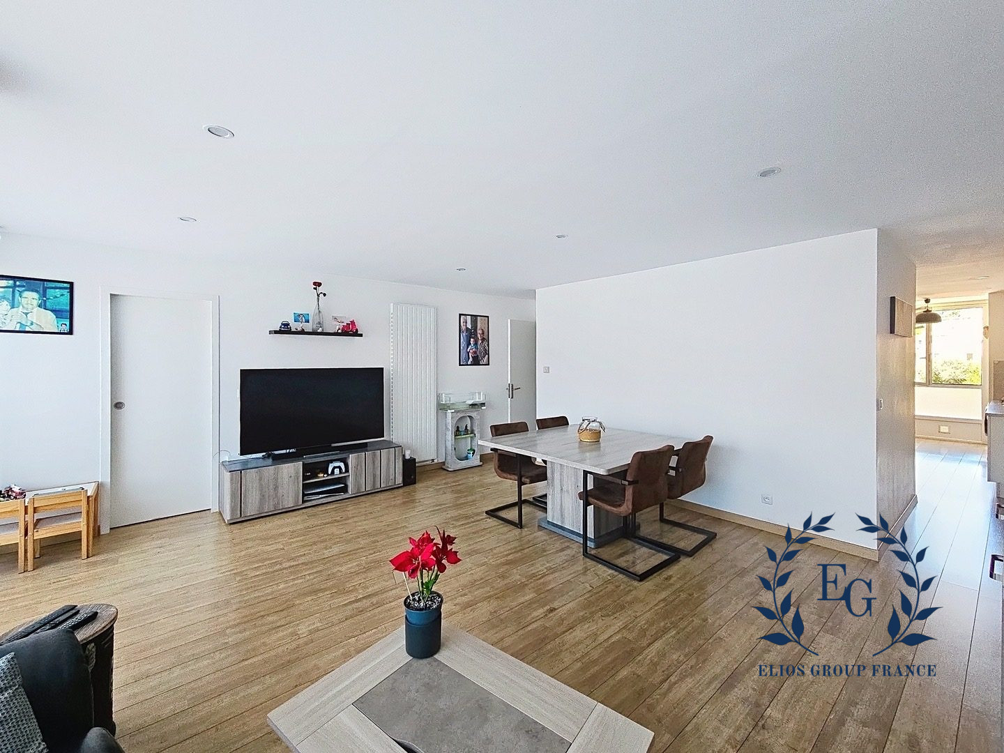Vente appartement 225 000 €  Aubagne