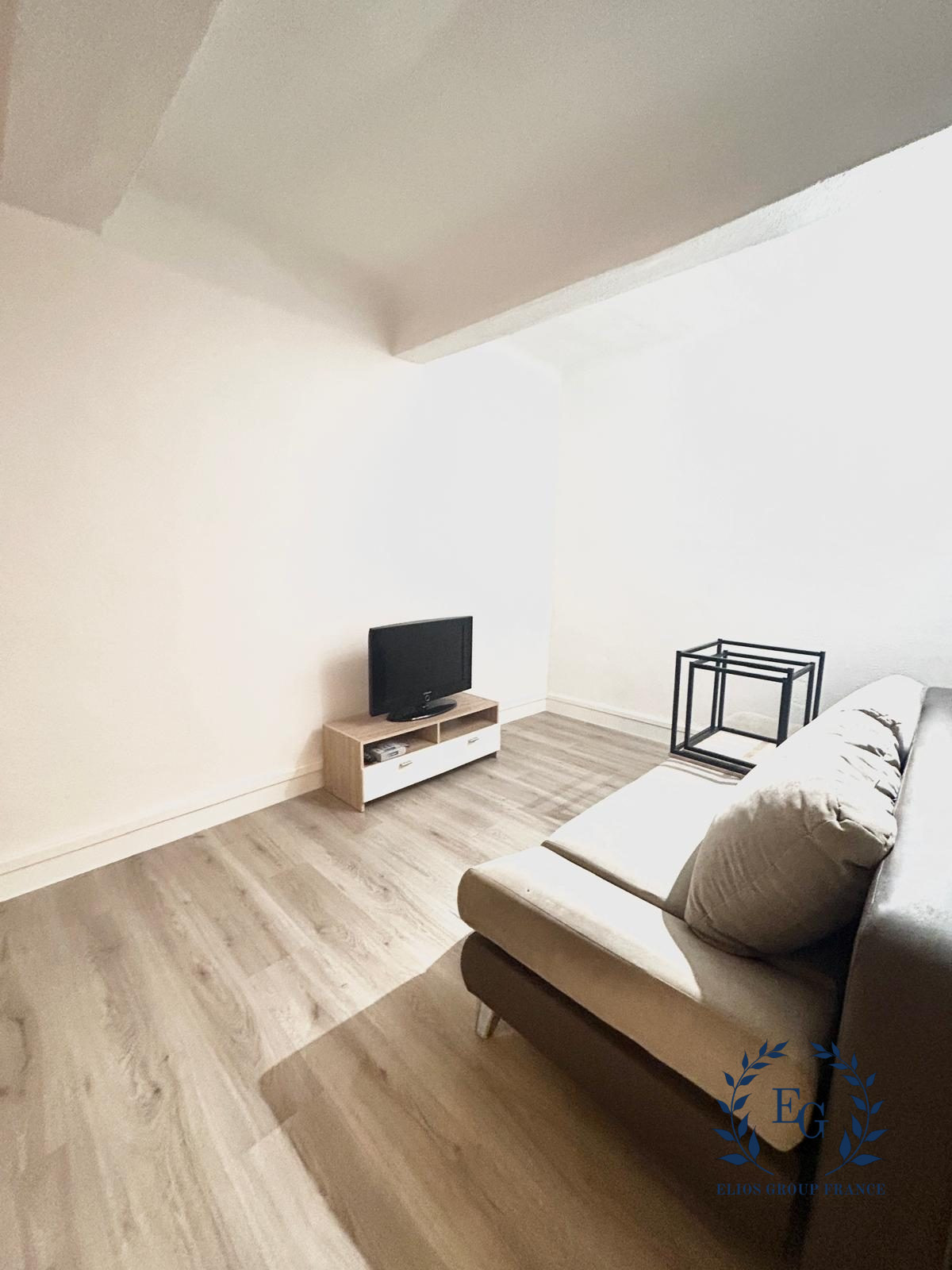 Immeuble 177 000 €  Réf. 1106-ELIOSGROUP1_1106 Trans en Provence