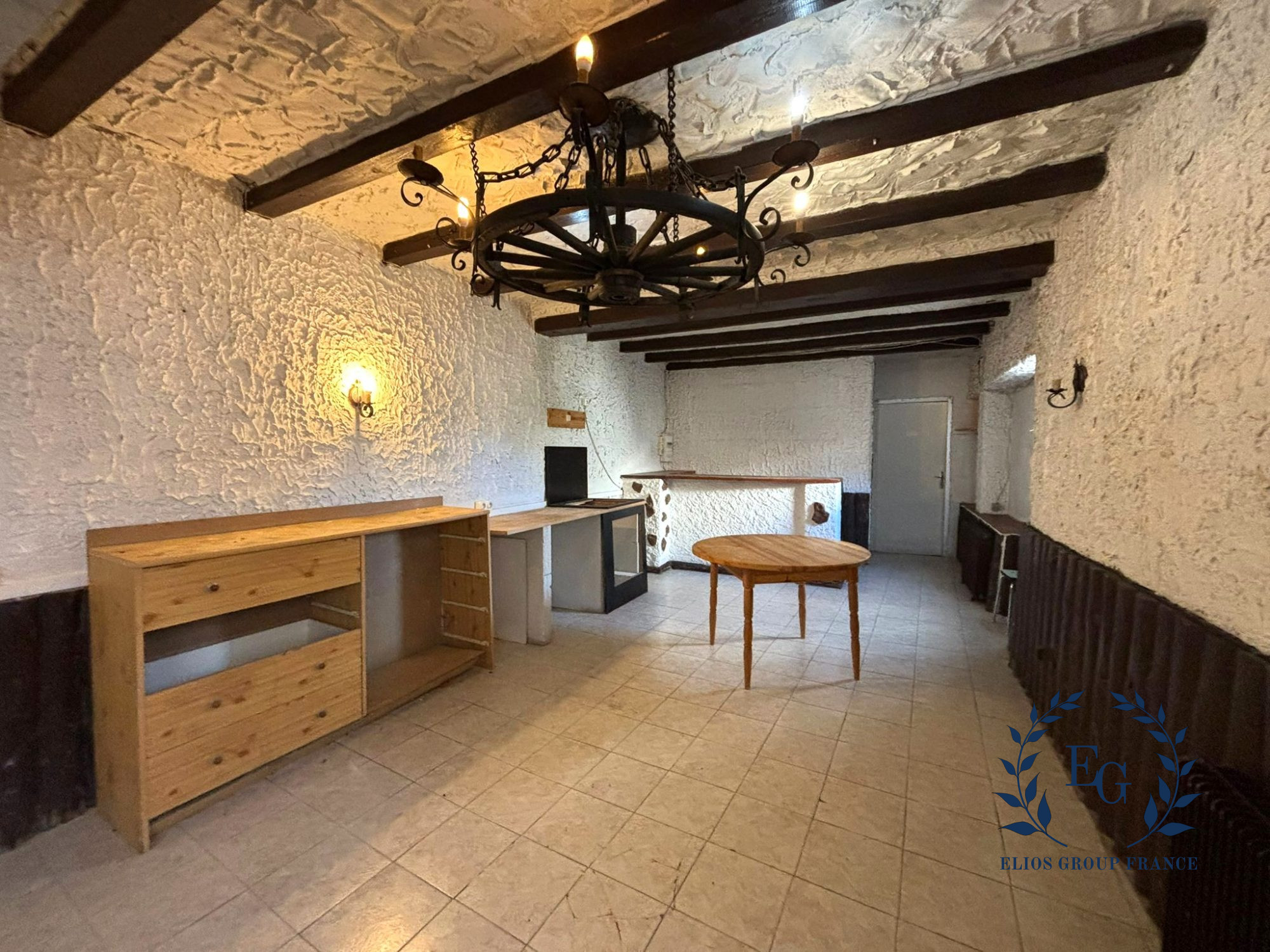 Maison sur Nans les Pins ; 199 800 €  ; A vendre Réf. 876-ELIOSGROUP1_876