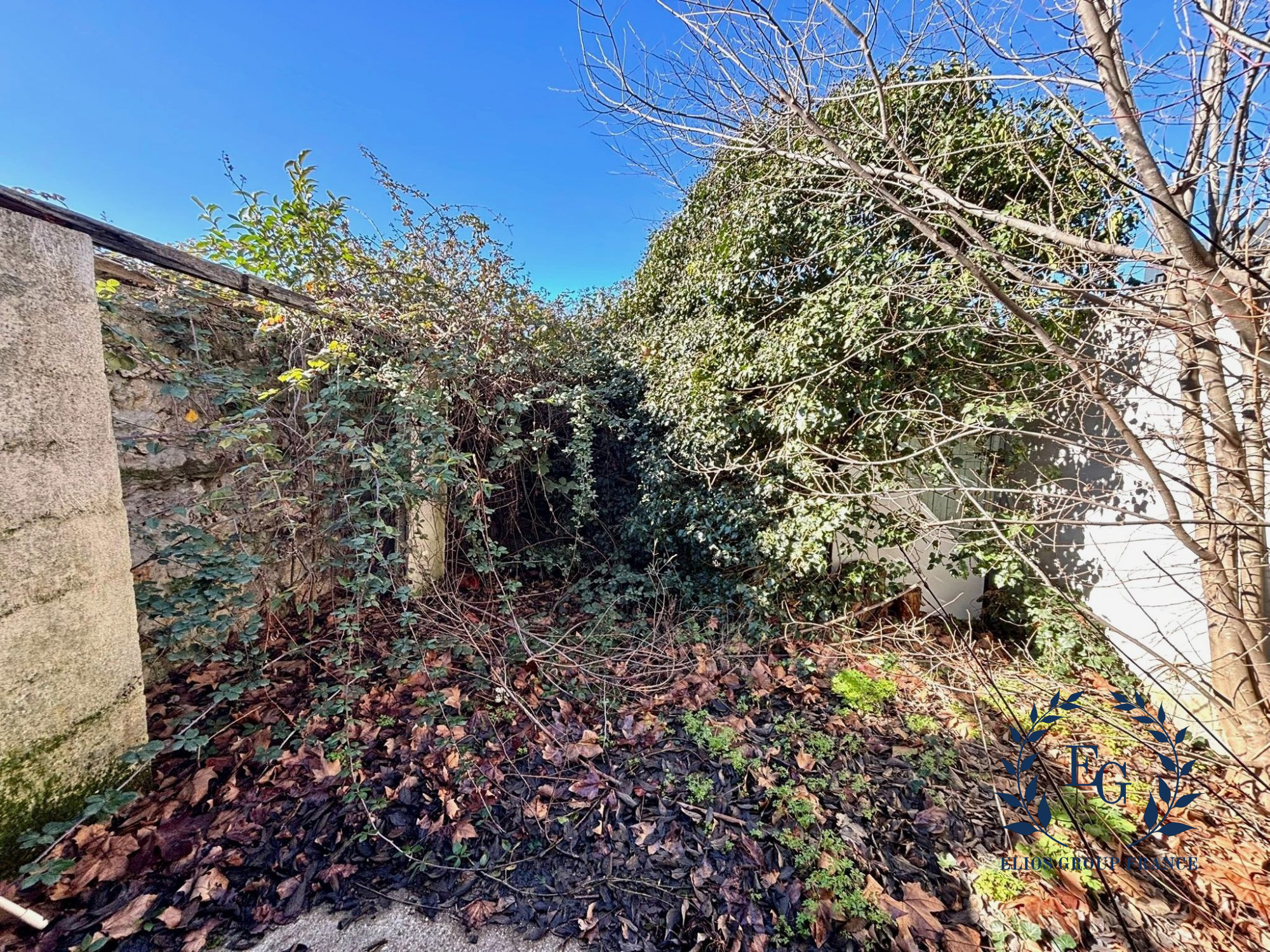 Maison 199 800 €  Réf. 876-ELIOSGROUP1_876 Nans les Pins