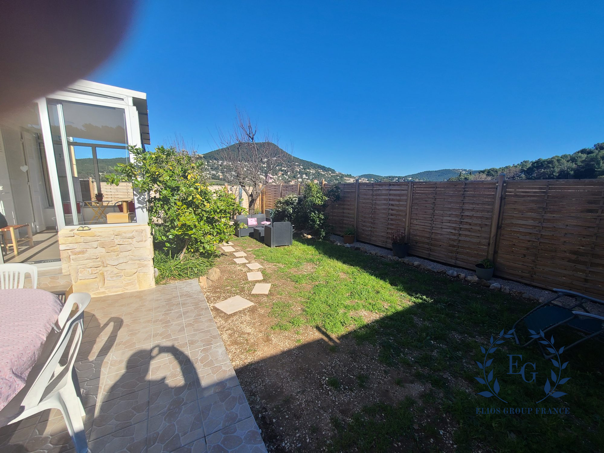 Vente appartement 437 000 €  Carqueiranne