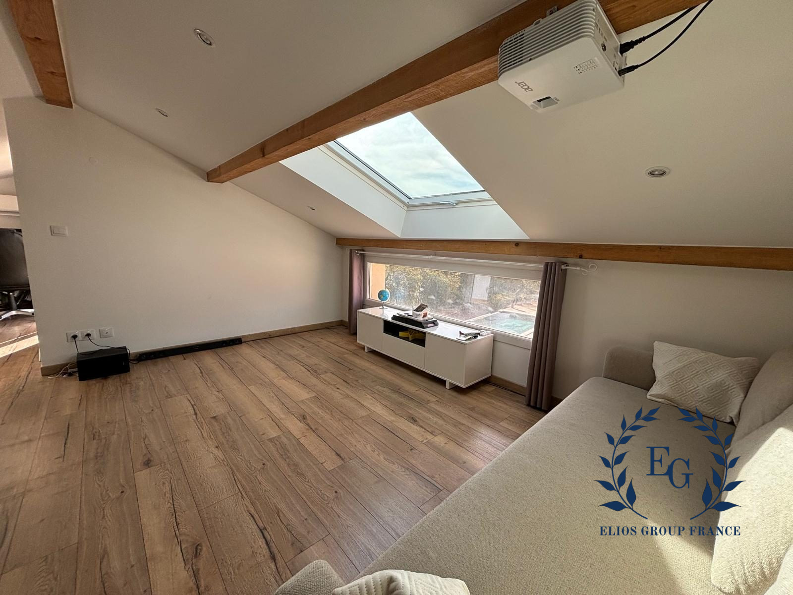 Maison sur Bras ; 680 000 €  ; A vendre Réf. 174-ELIOSGROUP1_174