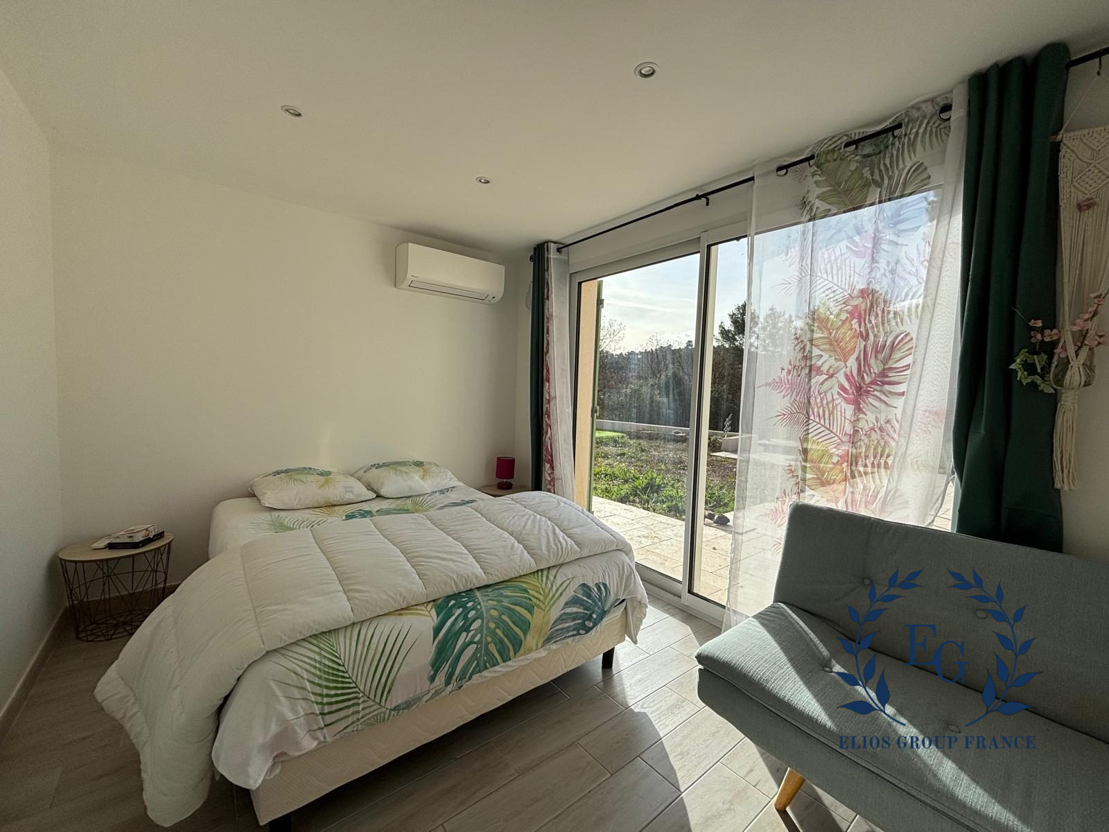 Vente maison 680 000 €  Bras