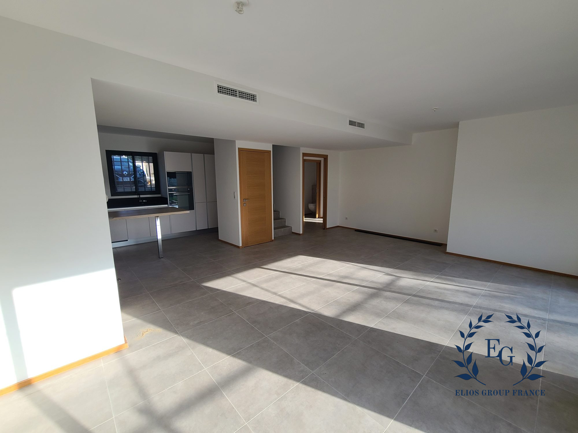 Maison sur Grimaud ; 895 000 €  ; Achat Réf. 175-ELIOSGROUP1_175