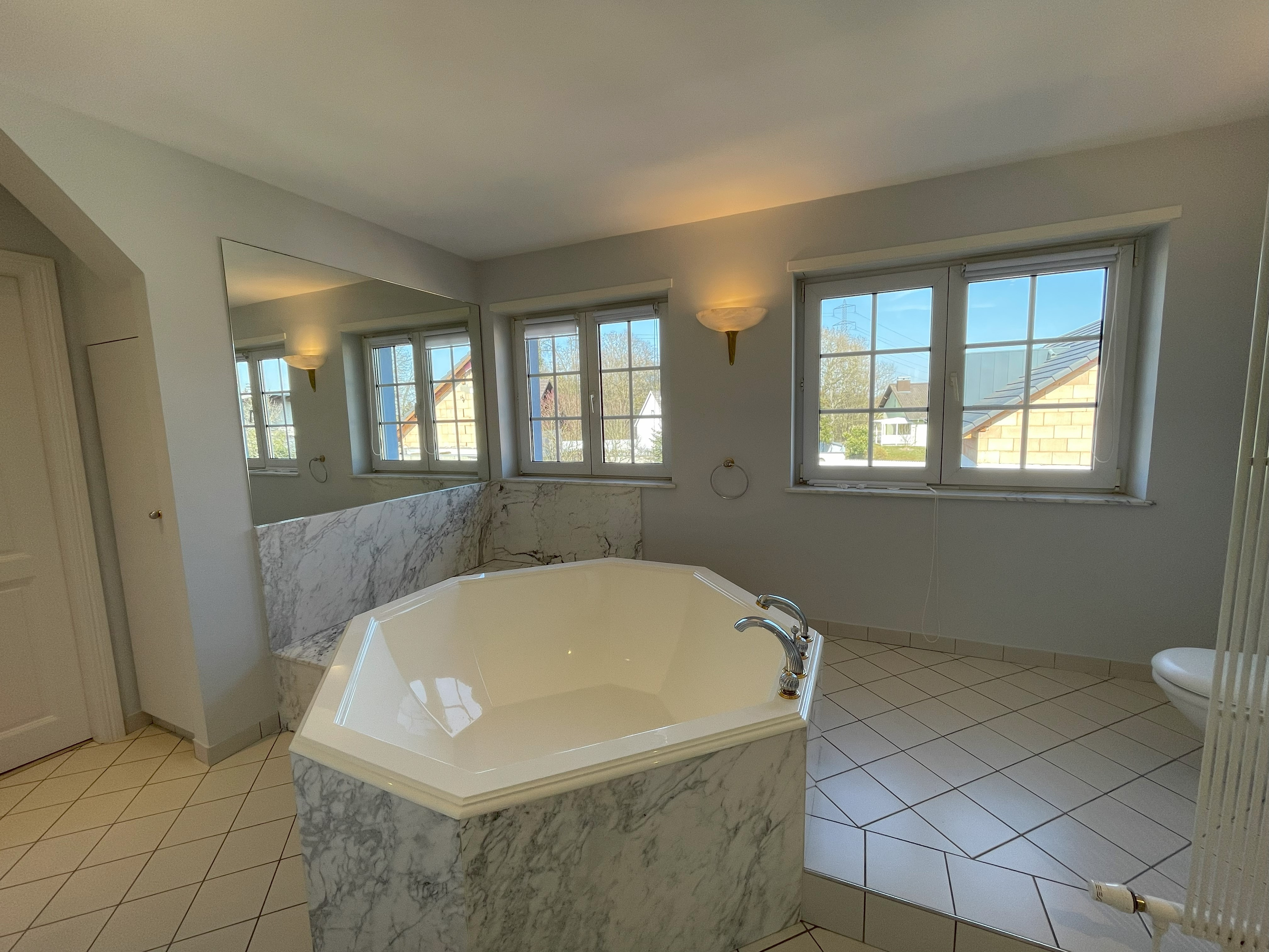Maison 679 000 € sur Kembs (68680) - Réf. 2126