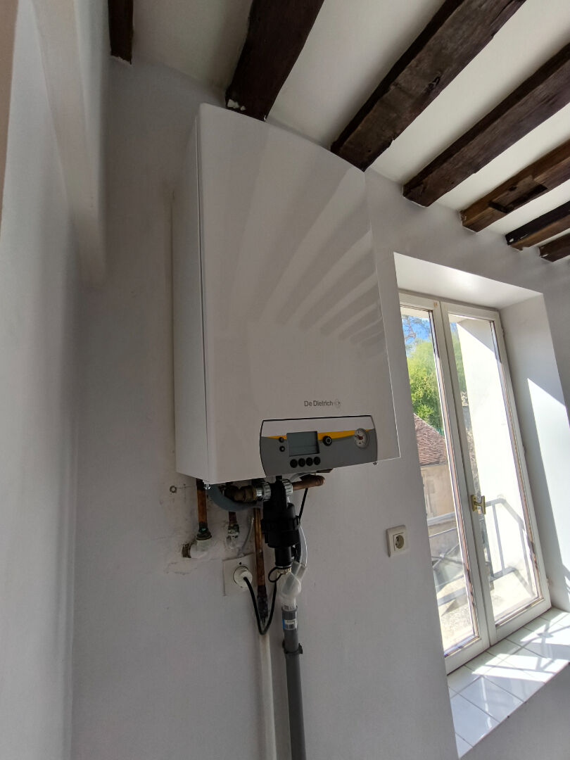 Immeuble 390 000 €  sur Chateau Thierry (02400) - Réf. 25.480