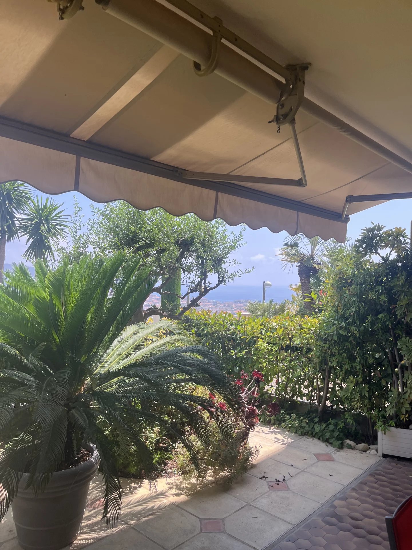 Vente appartement 448 000 €  Nice