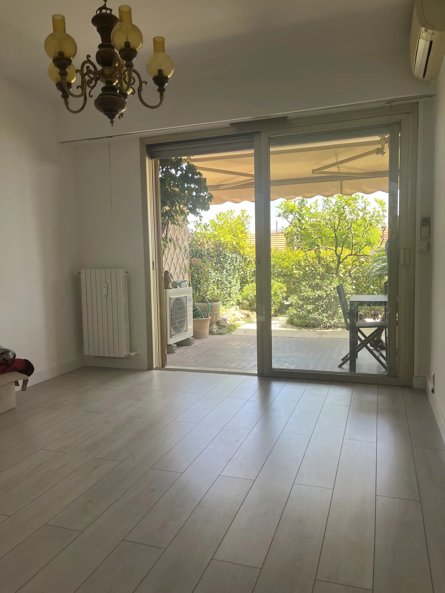 Vente appartement 448 000 €  Nice