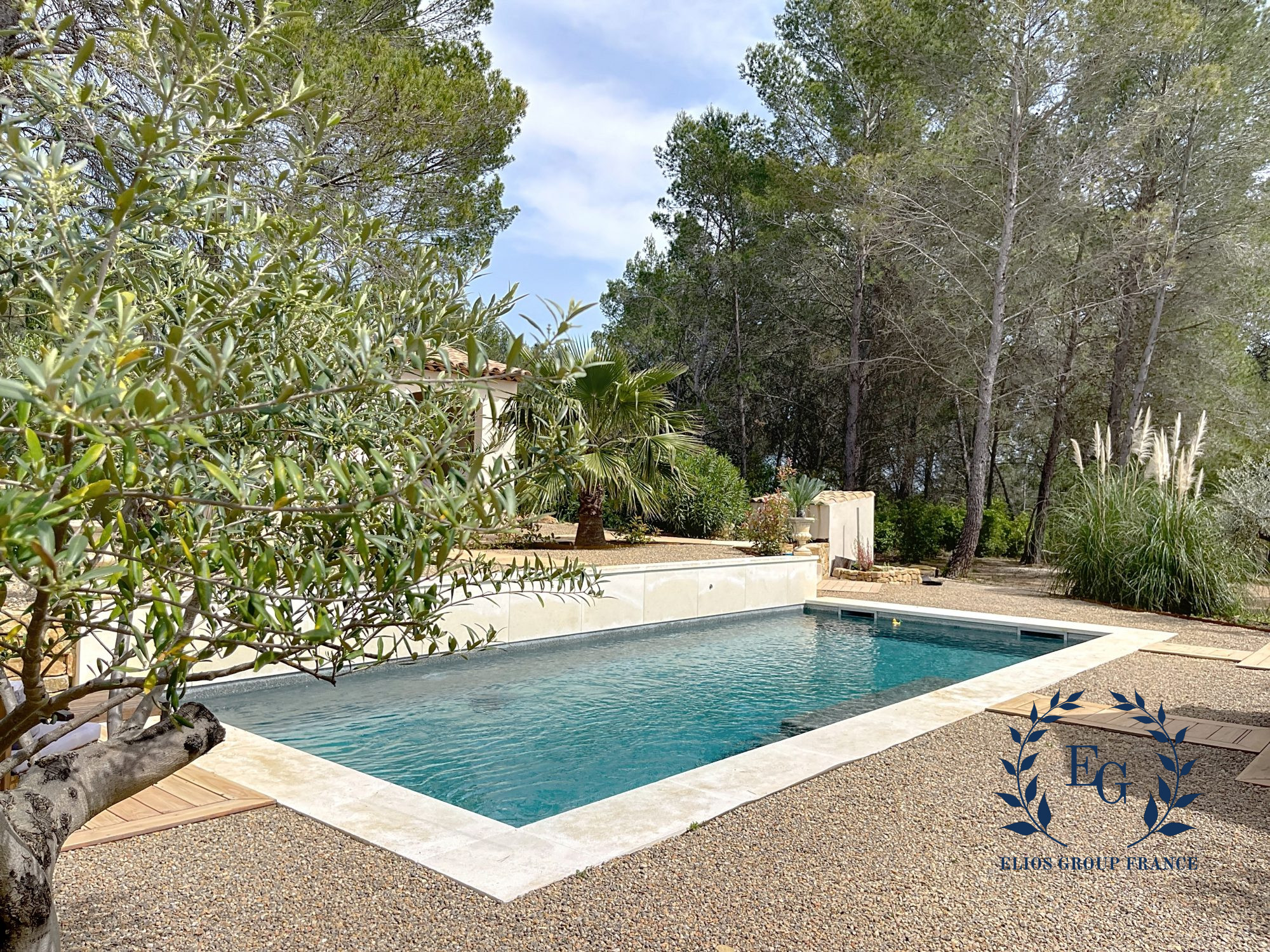 Maison sur Cotignac ; 1 095 000 € ; Achat Réf. 92-ELIOSGROUP1_92