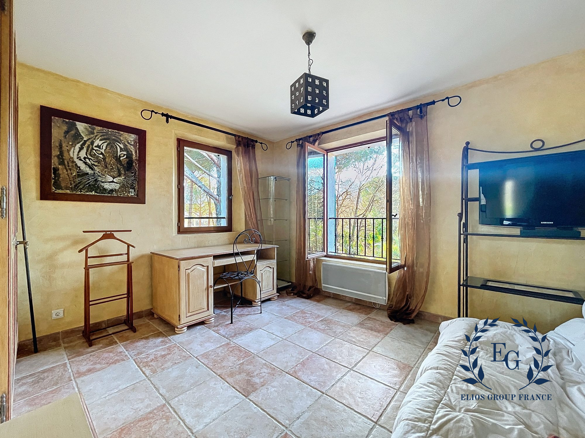 Achat maison Bagnols en Forêt Réf. 89-ELIOSGROUP1_89