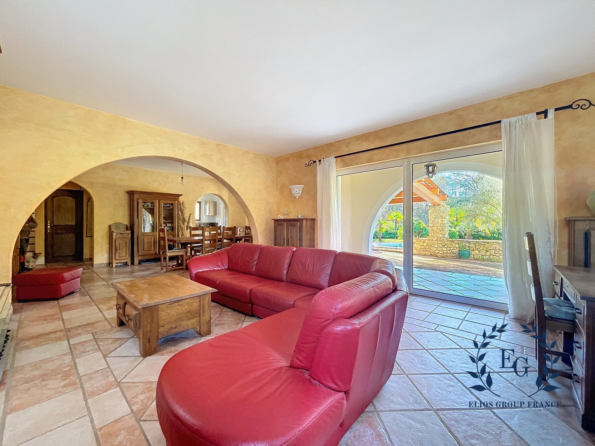 Maison 749 000 €  Réf. 89-ELIOSGROUP1_89 Bagnols en Forêt