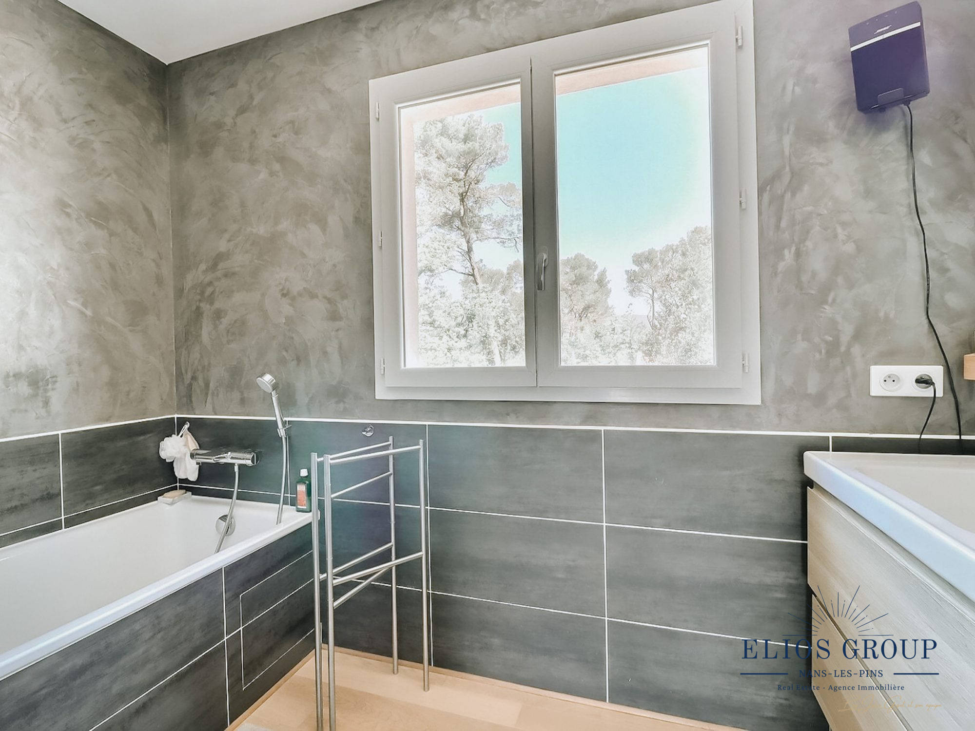 Maison sur Nans les Pins ; 849 000 €  ; A vendre Réf. 887-ELIOSGROUP1_887