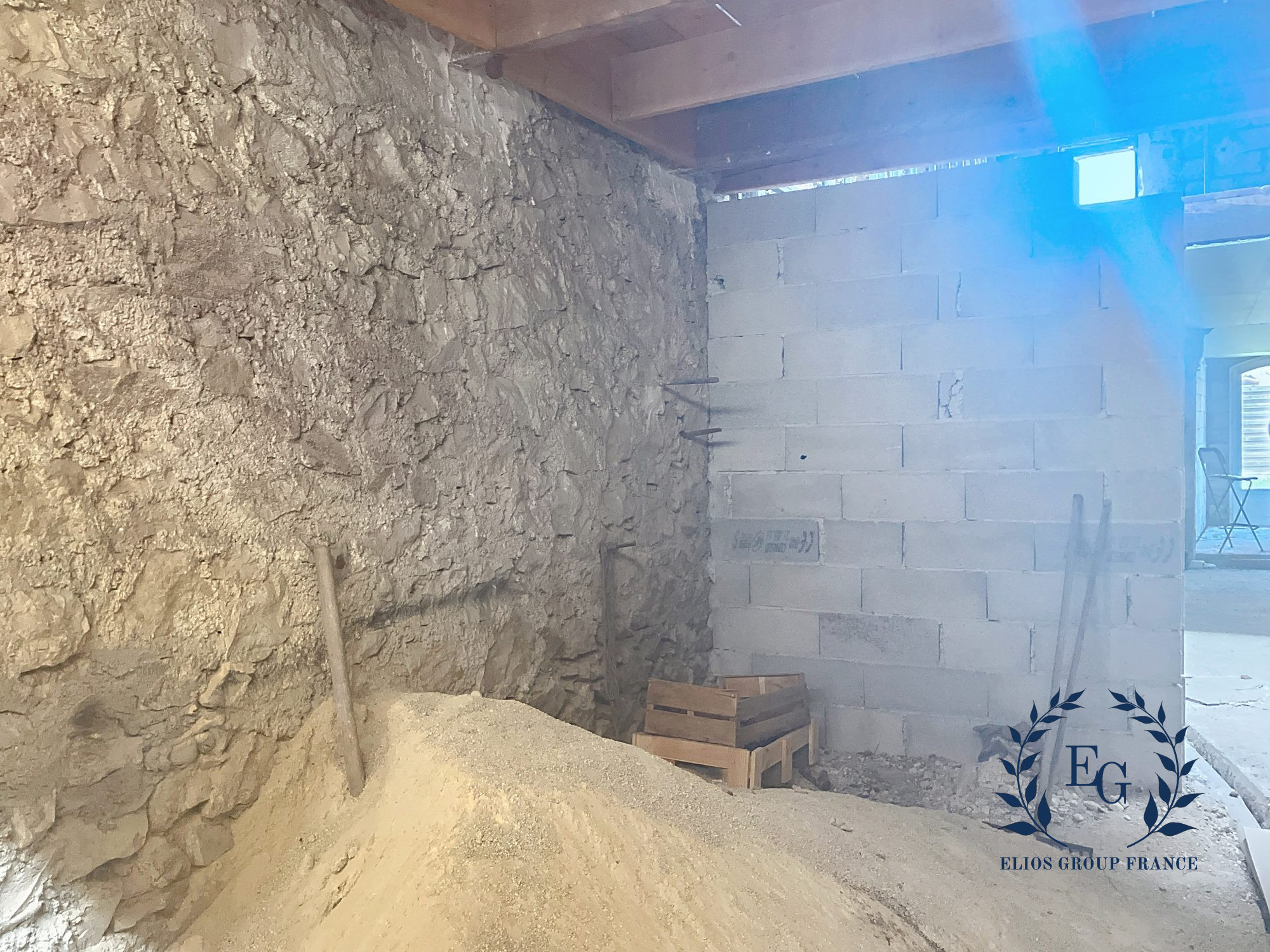 Maison sur Varages ; 130 000 €  ; A vendre Réf. 208-ELIOSGROUP1_208