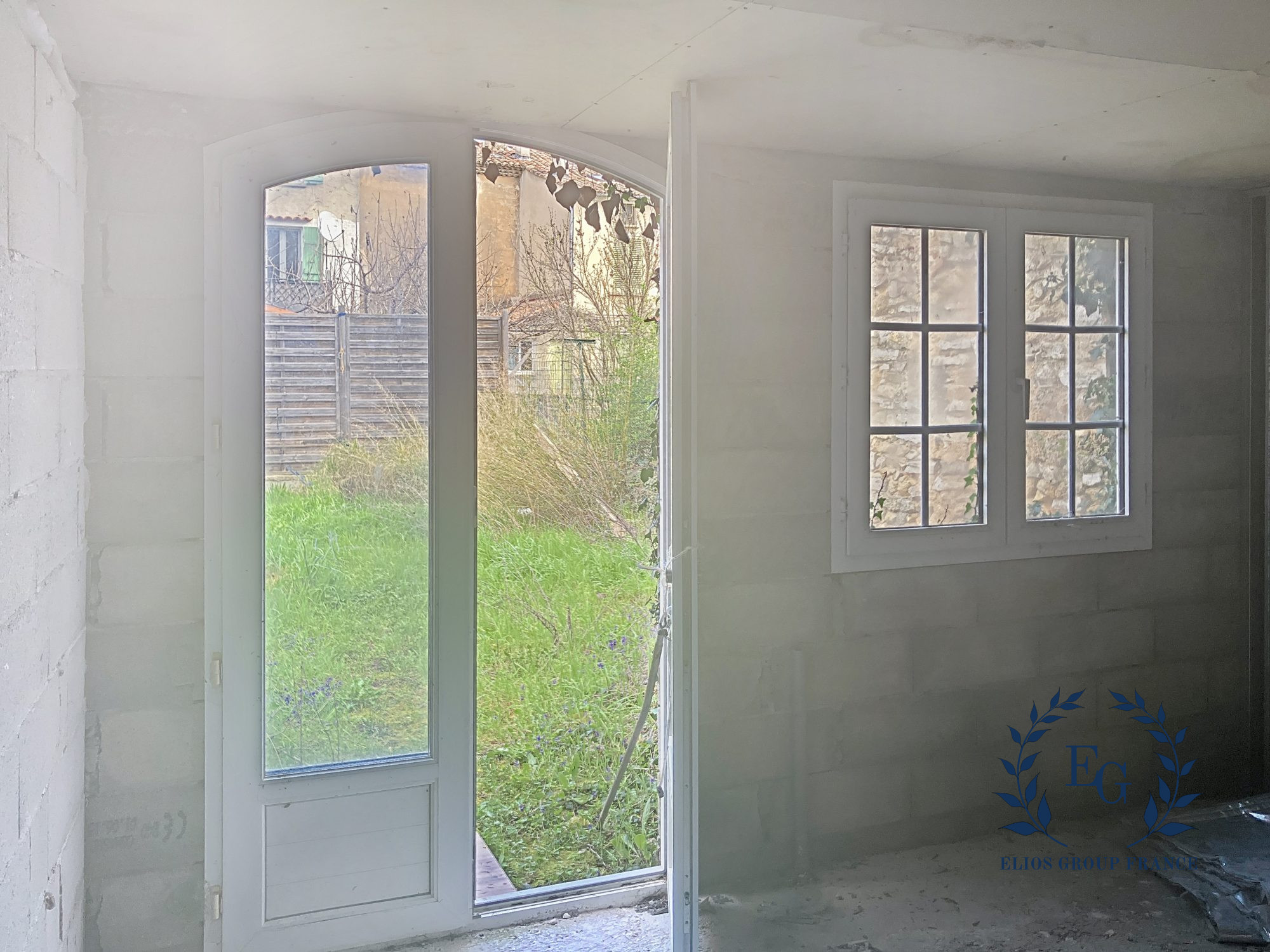 Vente maison 130 000 €  Varages