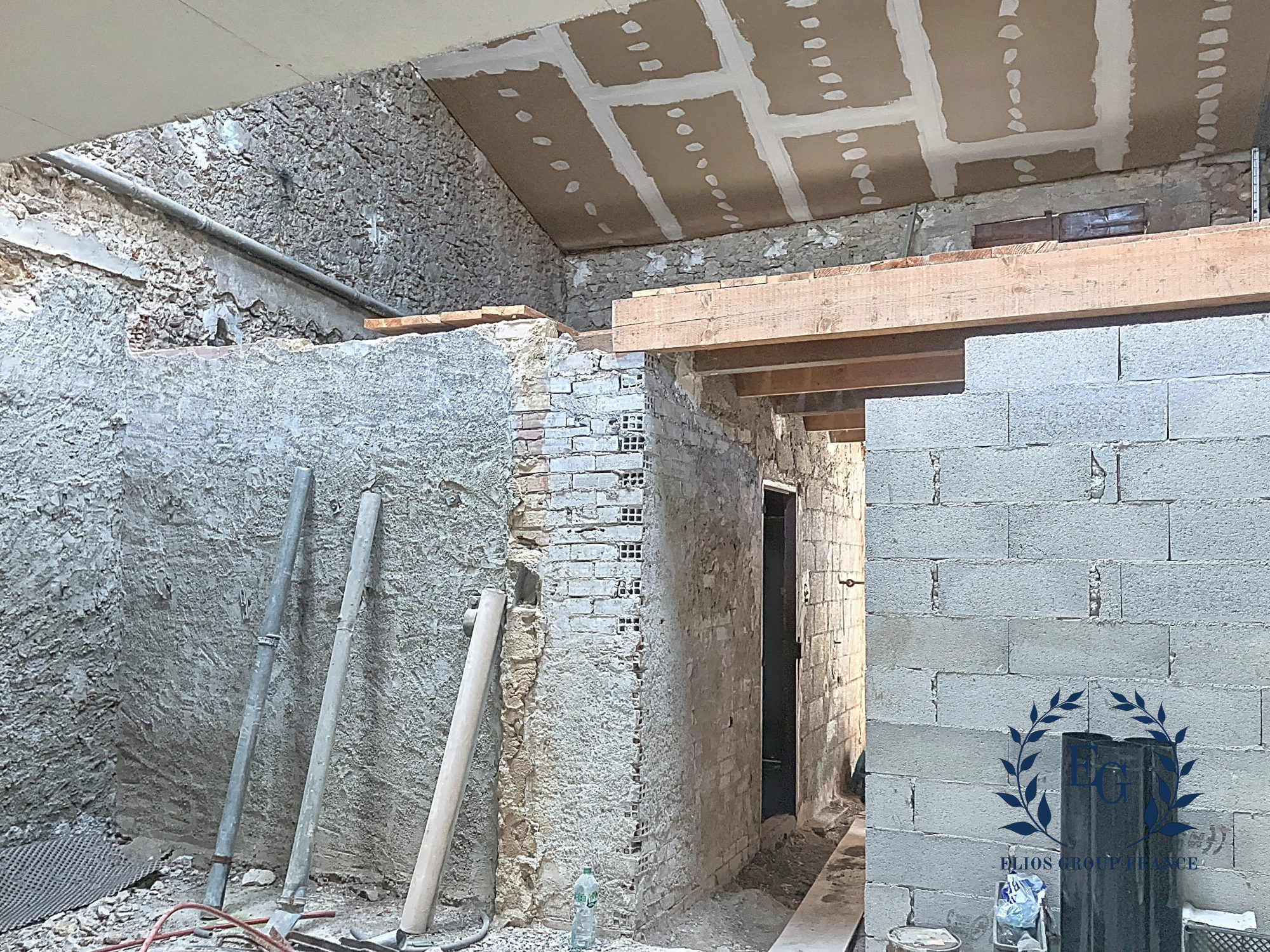 Maison sur Varages ; 130 000 €  ; Vente Réf. 208-ELIOSGROUP1_208