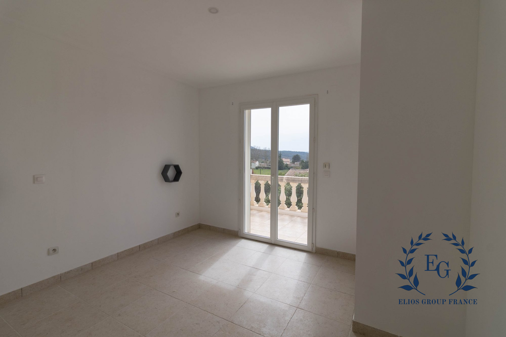 Maison sur Tavernes ; 479 000 €  ; A vendre Réf. 215-ELIOSGROUP1_215