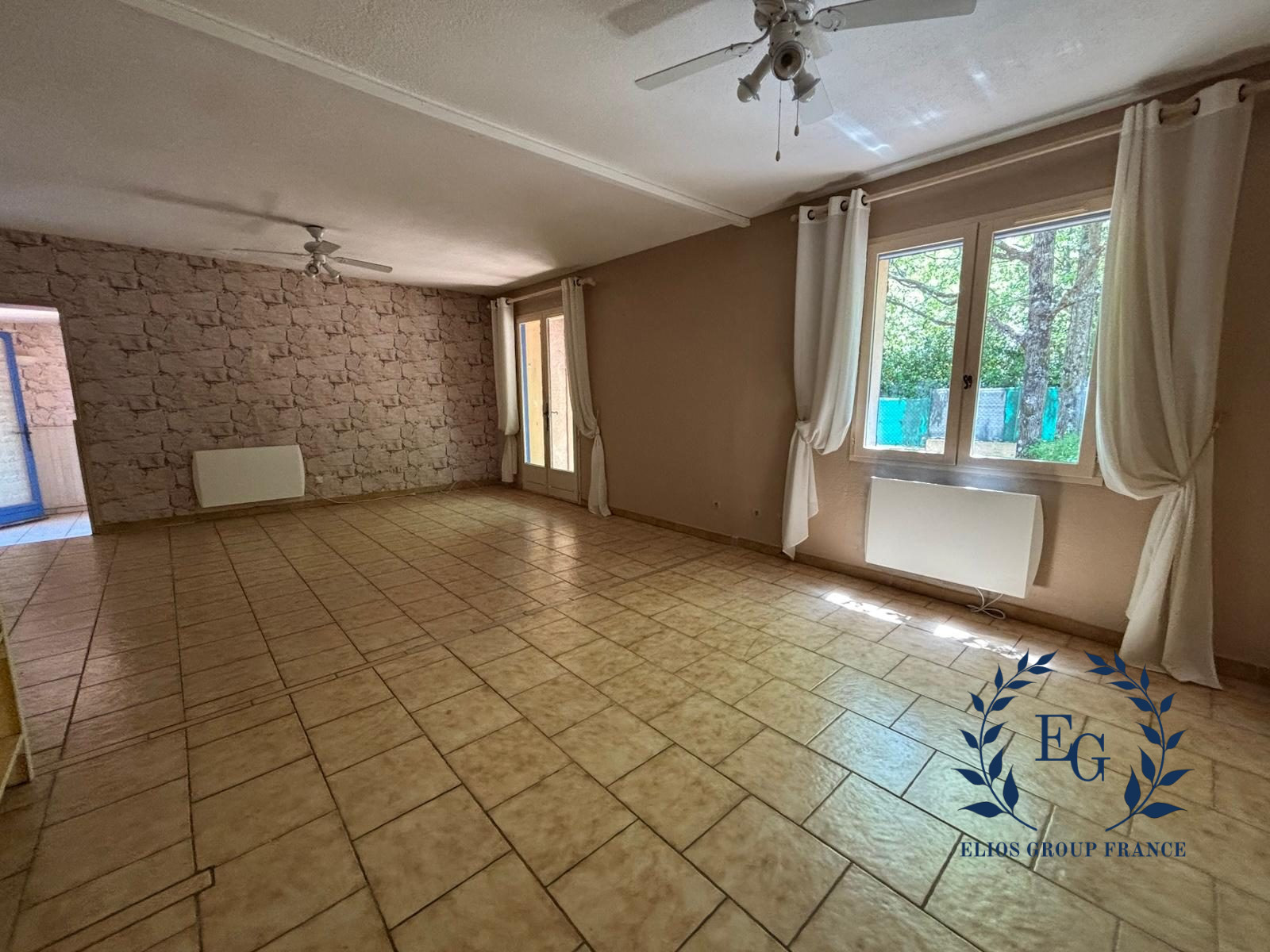 Maison sur Régusse ; 275 600 €  ; Achat Réf. 228-ELIOSGROUP1_228