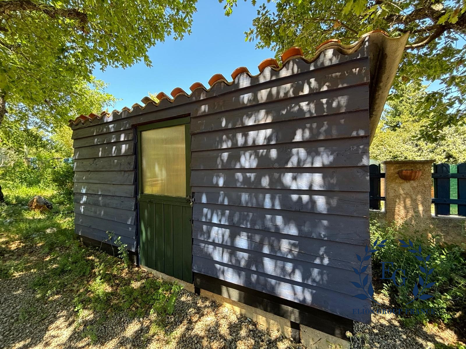 Vente maison 275 600 €  Régusse