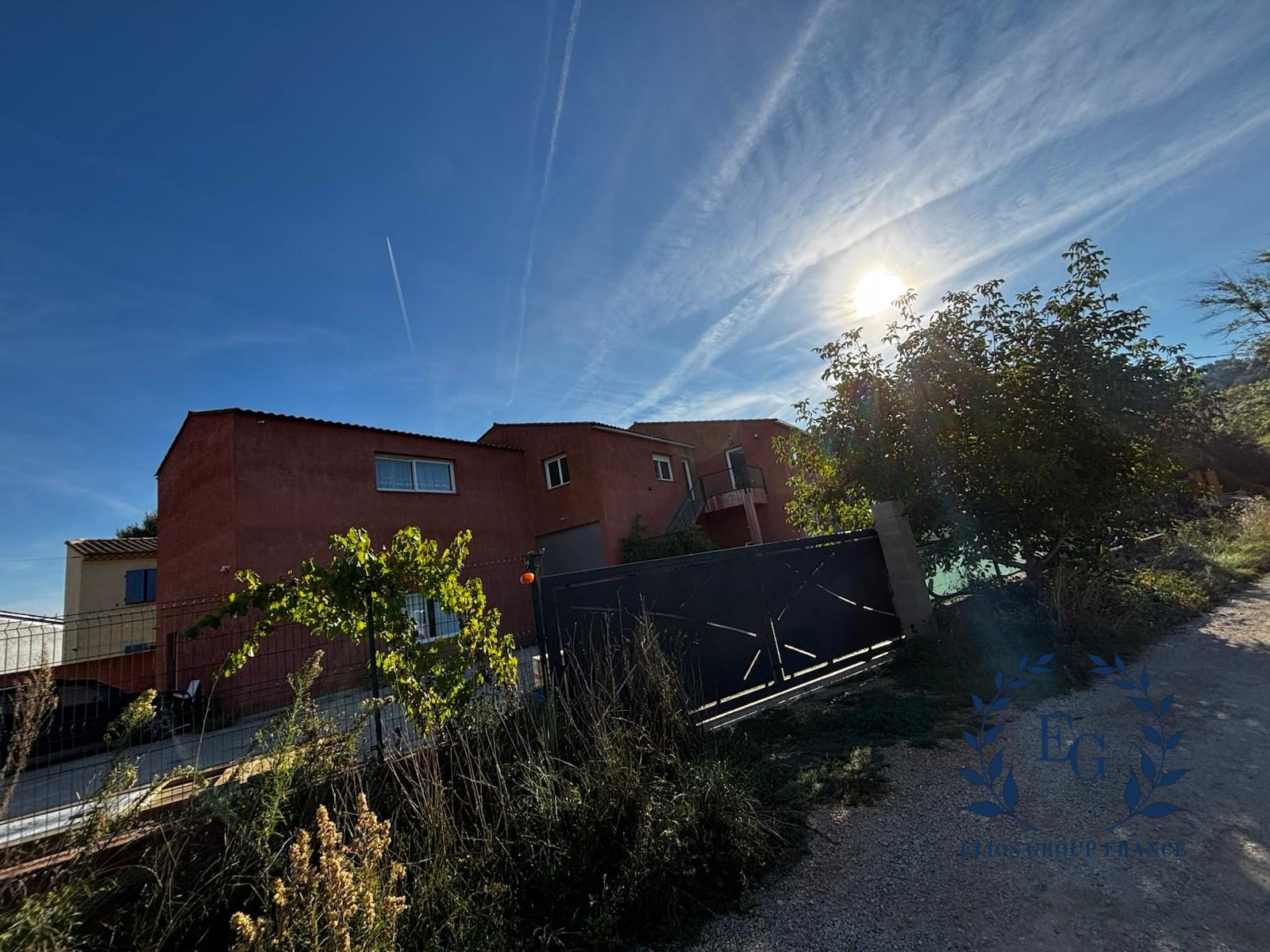 Location local commercial Tourves 83170; 9 800 € 