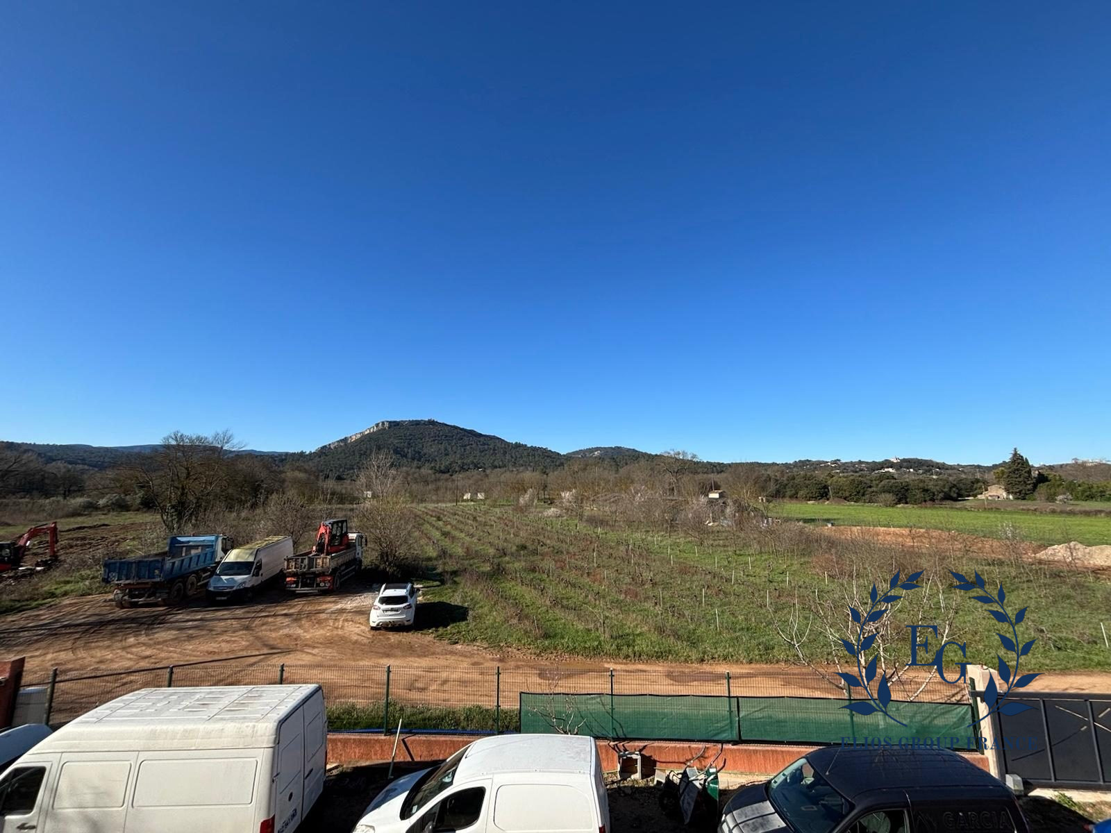 Local commercial sur Tourves ; 9 800 €  ; A louer Réf. 205-ELIOSGROUP1_205
