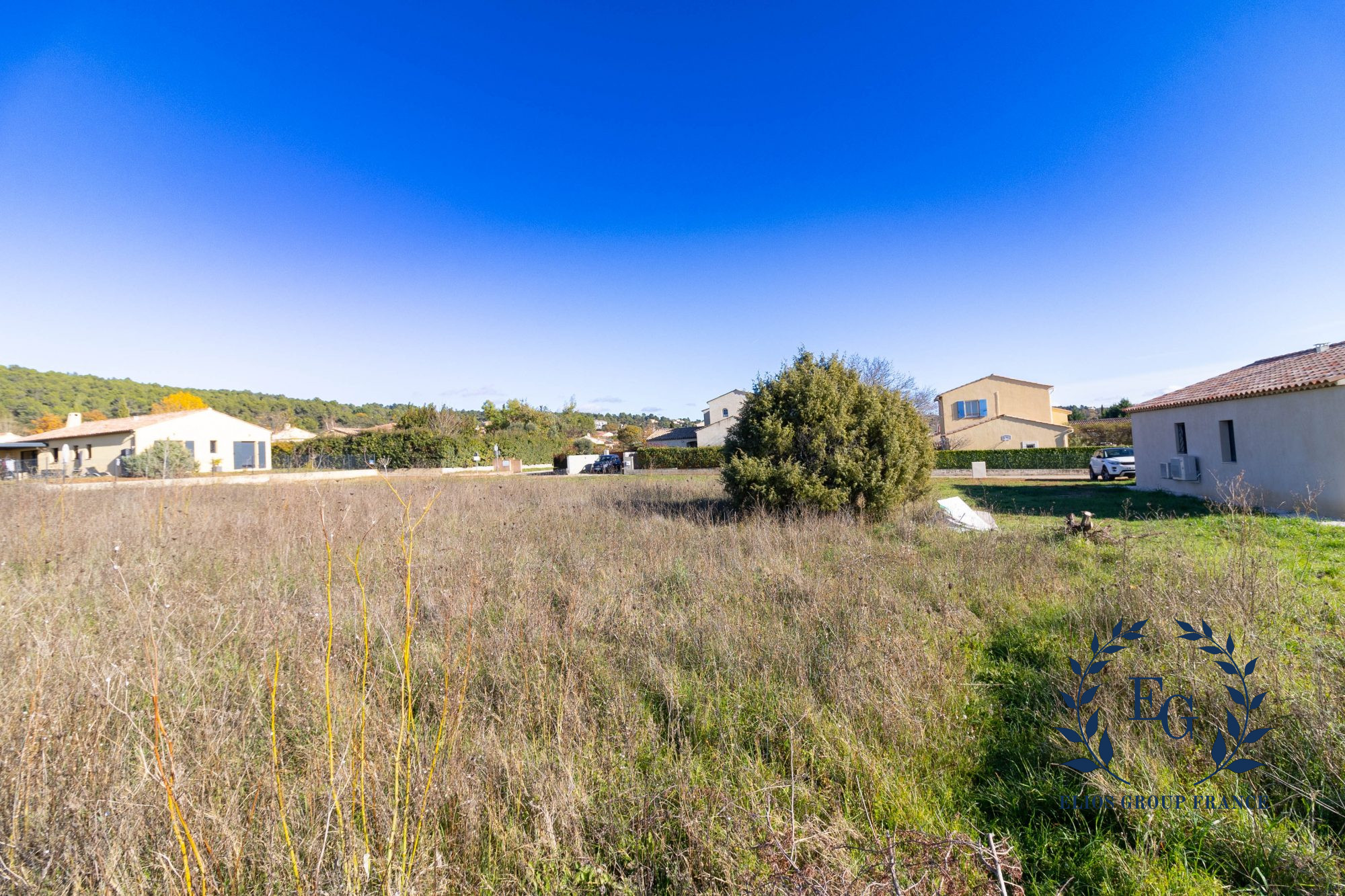 Terrain sur Tavernes ; 95 000 €  ; Achat Réf. 151-ELIOSGROUP1_151