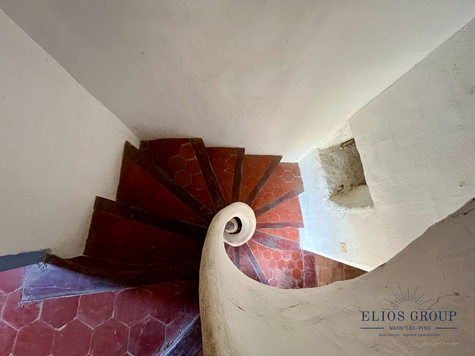 Maison sur Jouques ; 165 000 €  ; Vente Réf. 895-ELIOSGROUP1_895