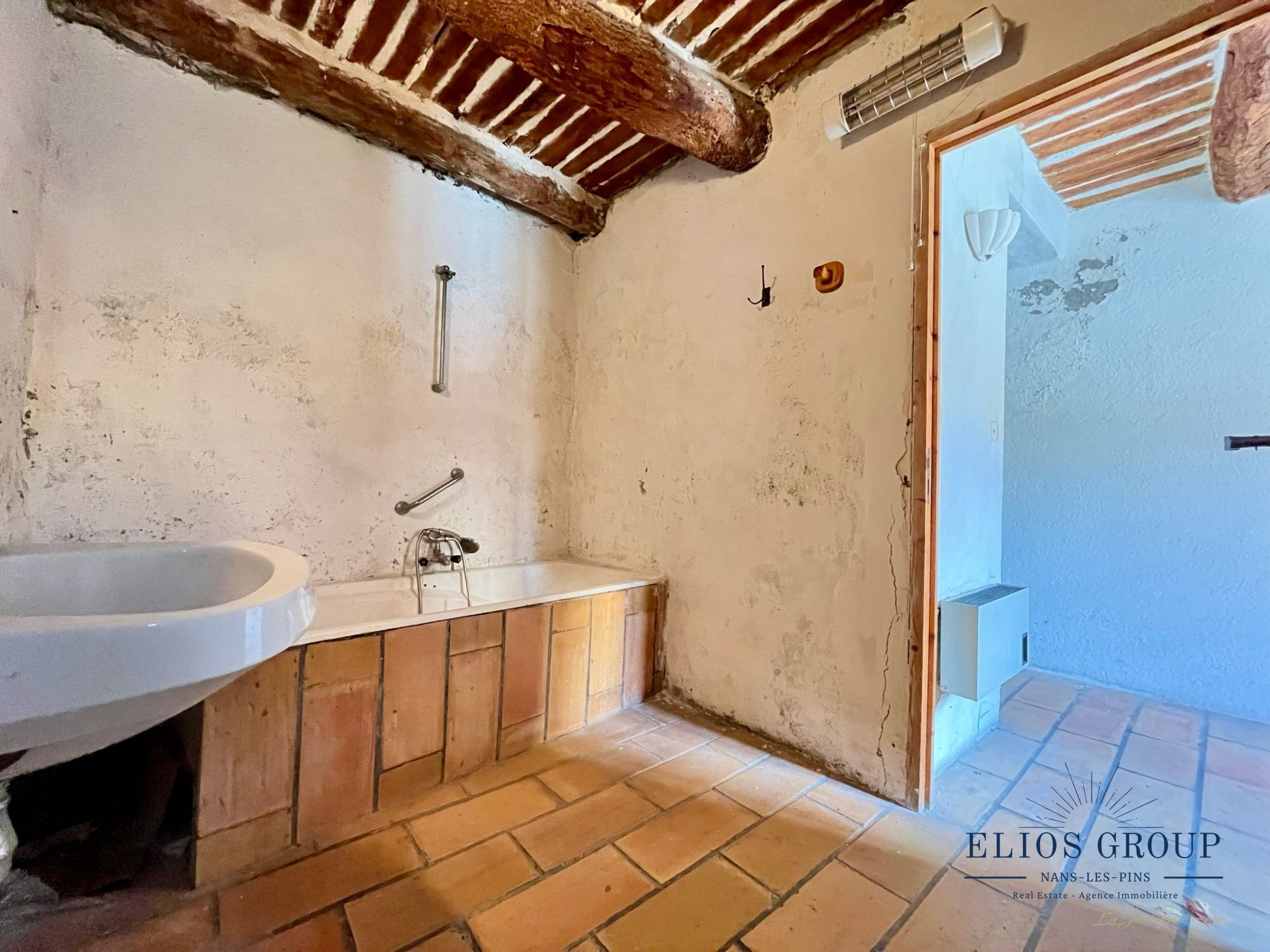 Achat maison Jouques Réf. 895-ELIOSGROUP1_895