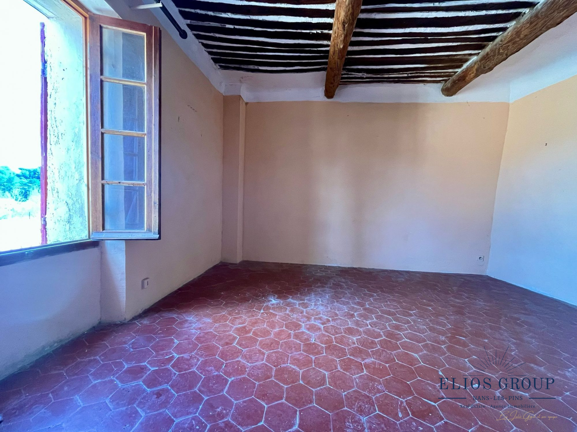Vente maison 165 000 €  Jouques