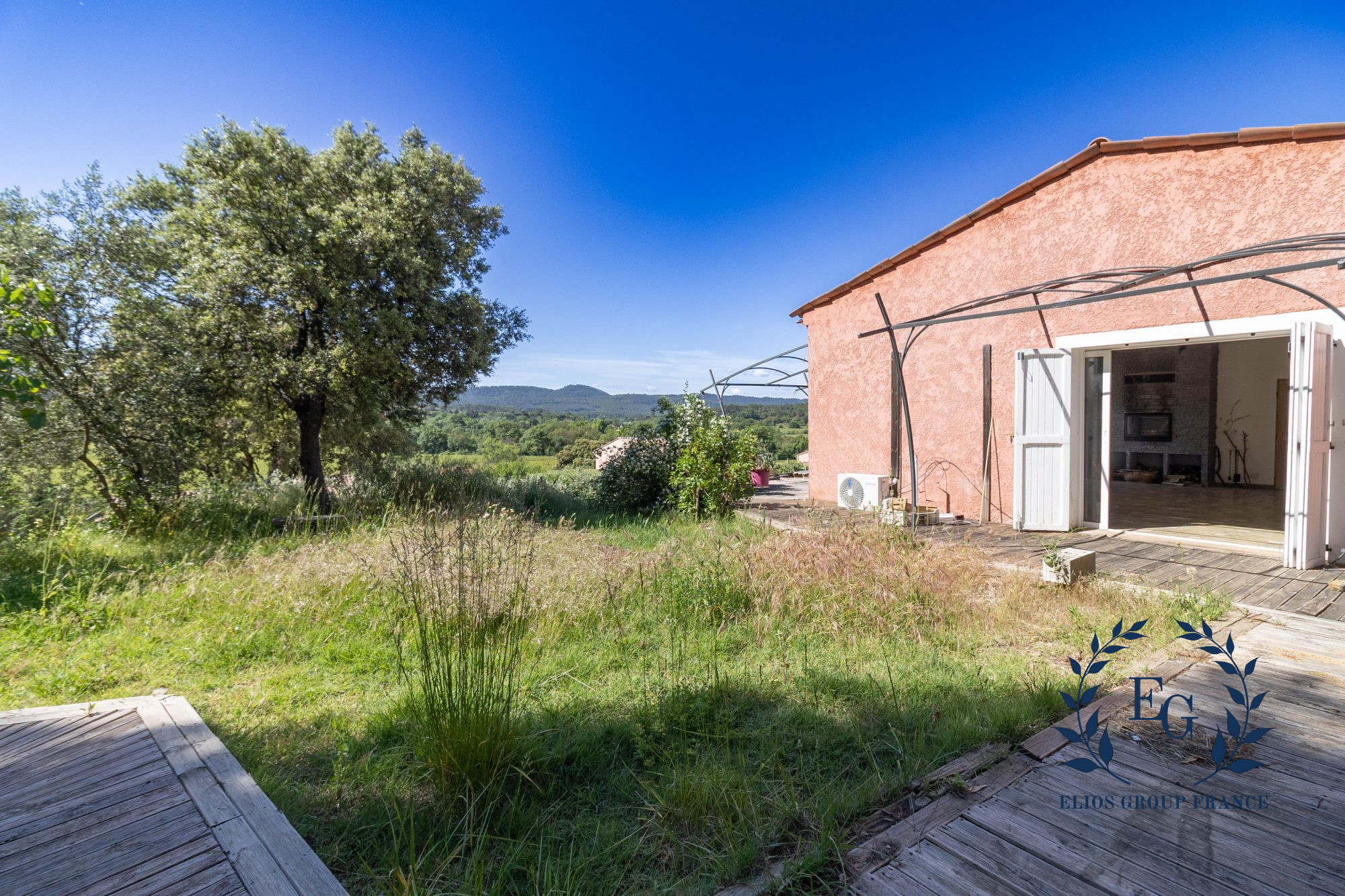 Maison 379 000 €  sur Carcès (83570) - Réf. 240-ELIOSGROUP1_240
